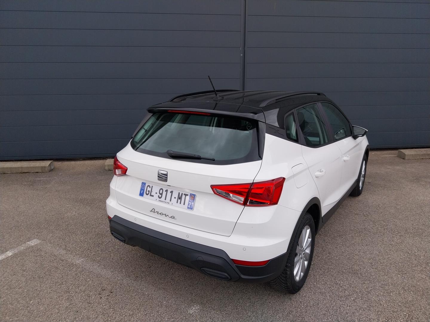 SEAT_ARONA_PROFIL-DROIT