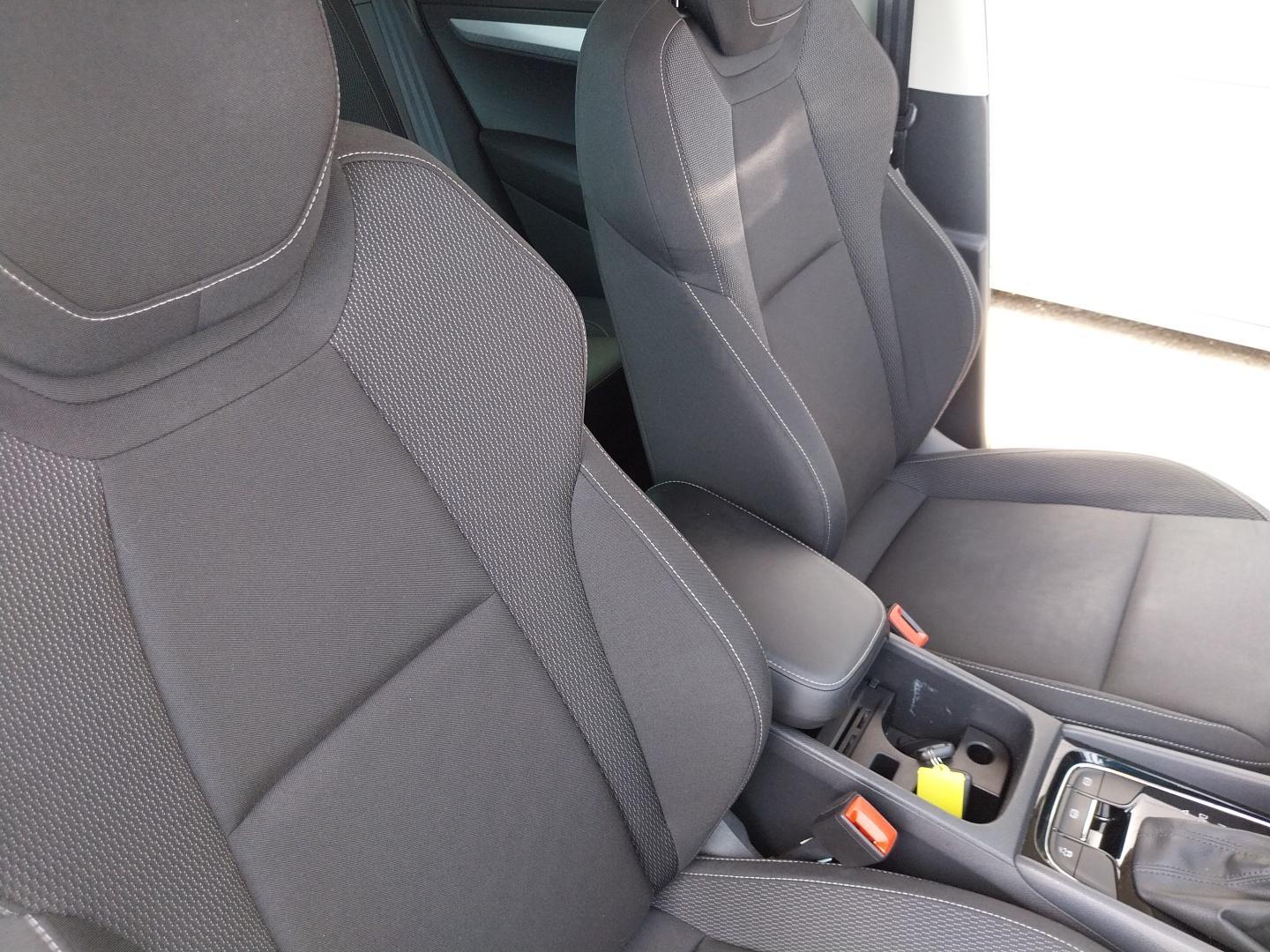 SKODA_KAROQ_INTERIEUR-CONDUCTEUR