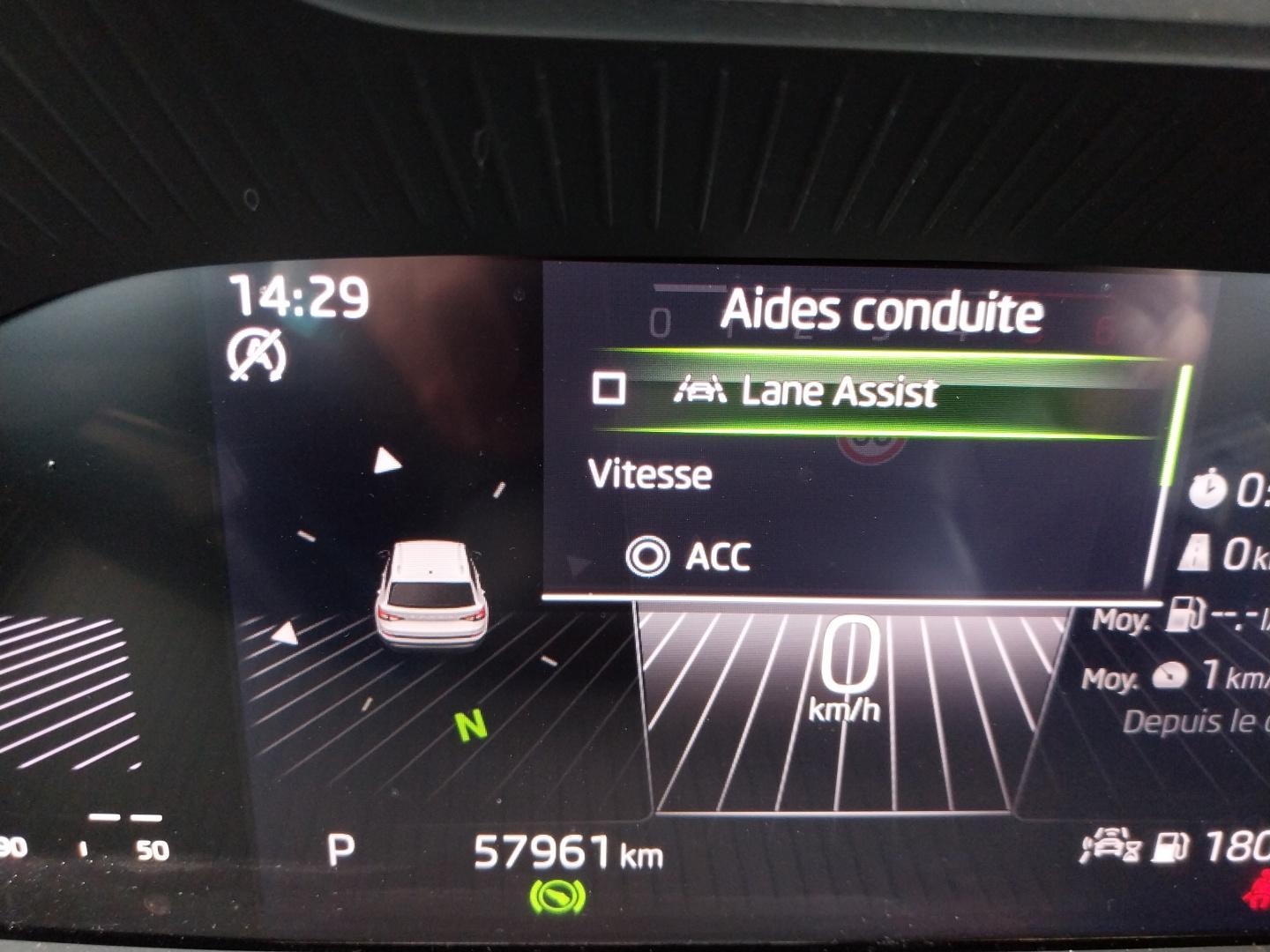 SKODA_KAROQ_PANNEAU-DE-PORTE-ARRIERE-DROIT
