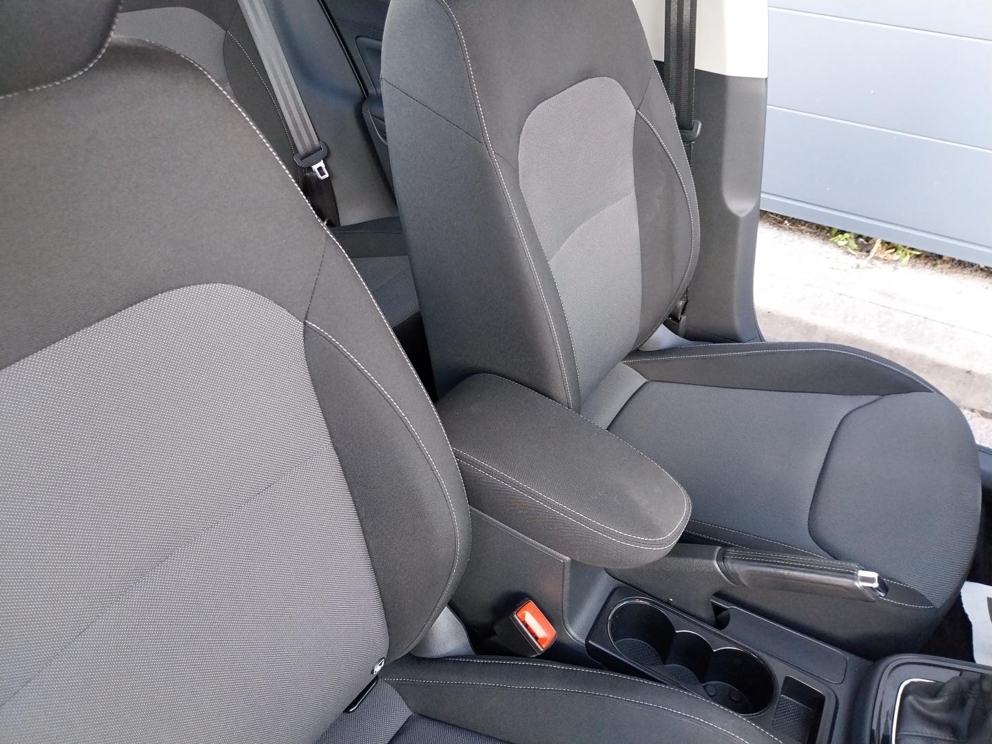 SKODA_FABIA_INTERIEUR-CONDUCTEUR