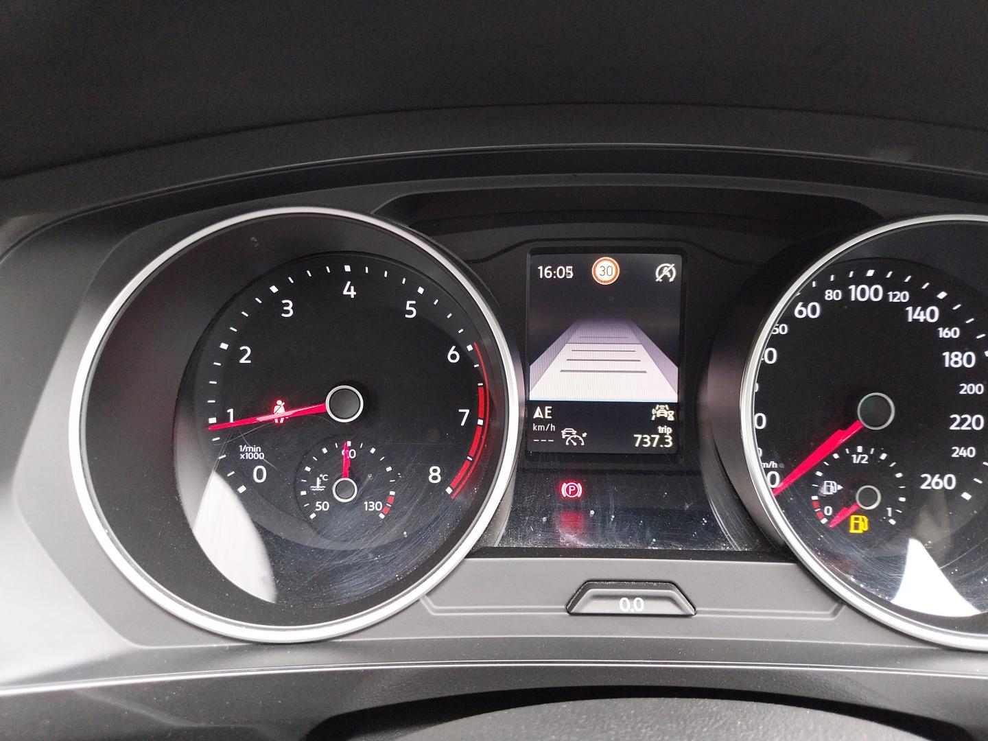 VOLKSWAGEN_TIGUAN_PANNEAU-DE-PORTE-ARRIERE-DROIT