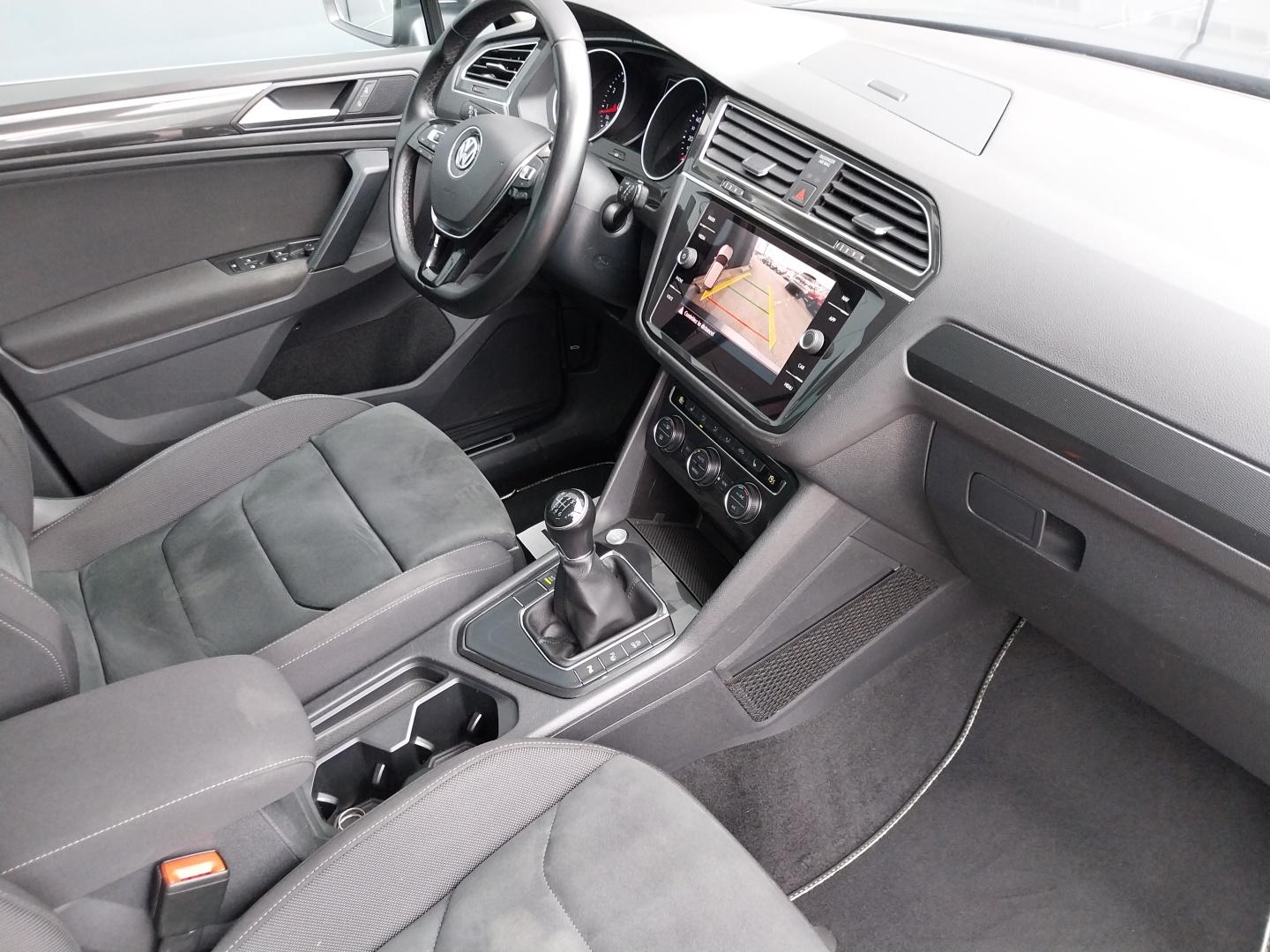 VOLKSWAGEN_TIGUAN_PLANCHE-DE-BORD