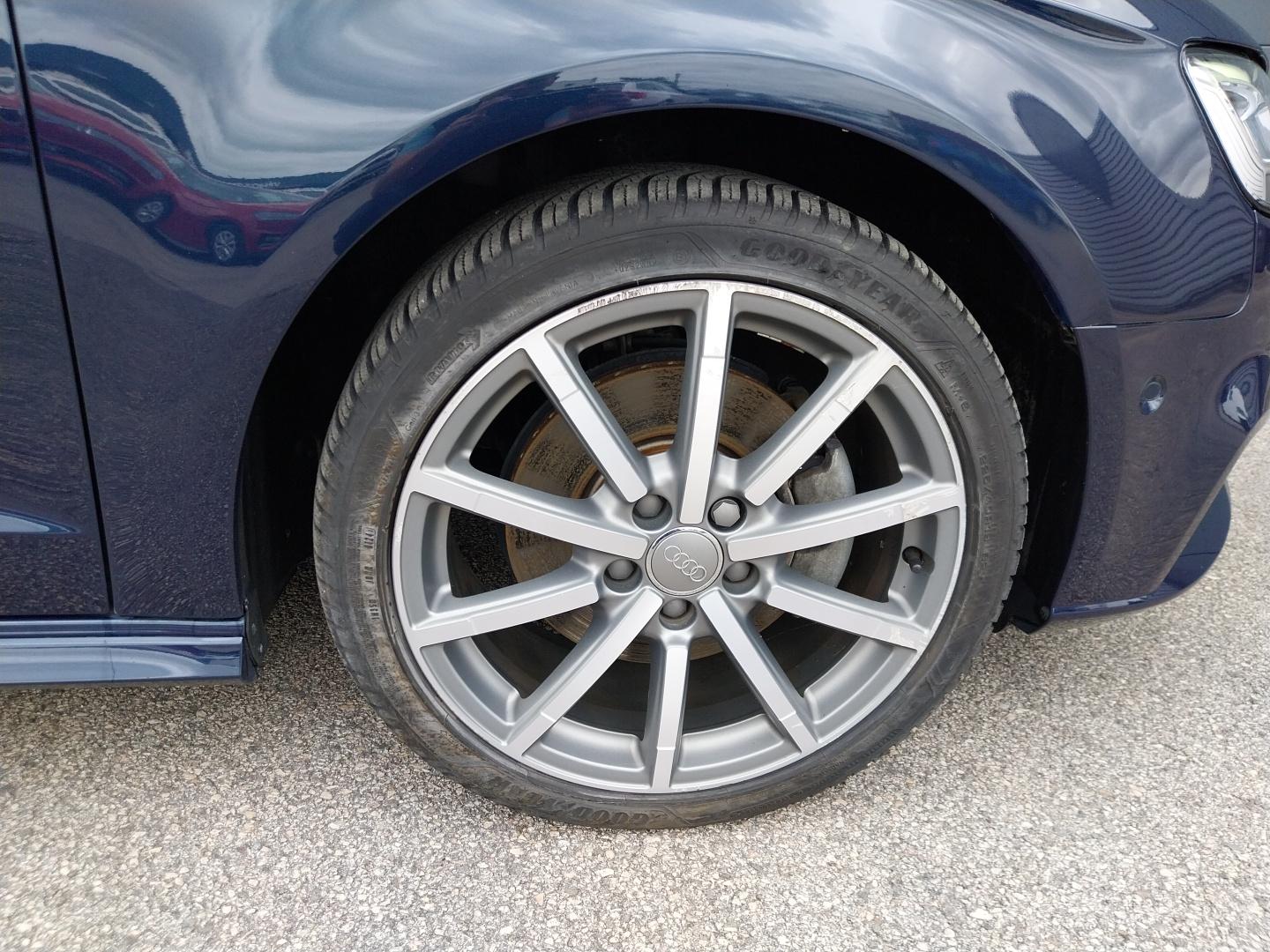 AUDI_A3-SPORTBACK