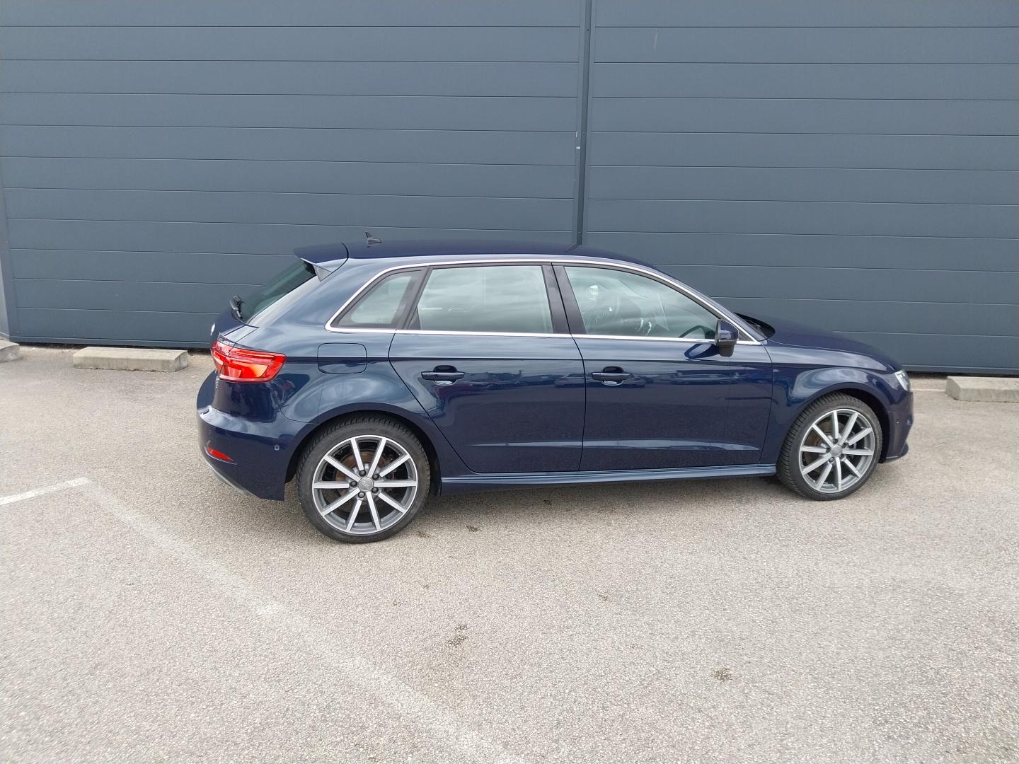 AUDI_A3-SPORTBACK_34-AVANT-DROIT