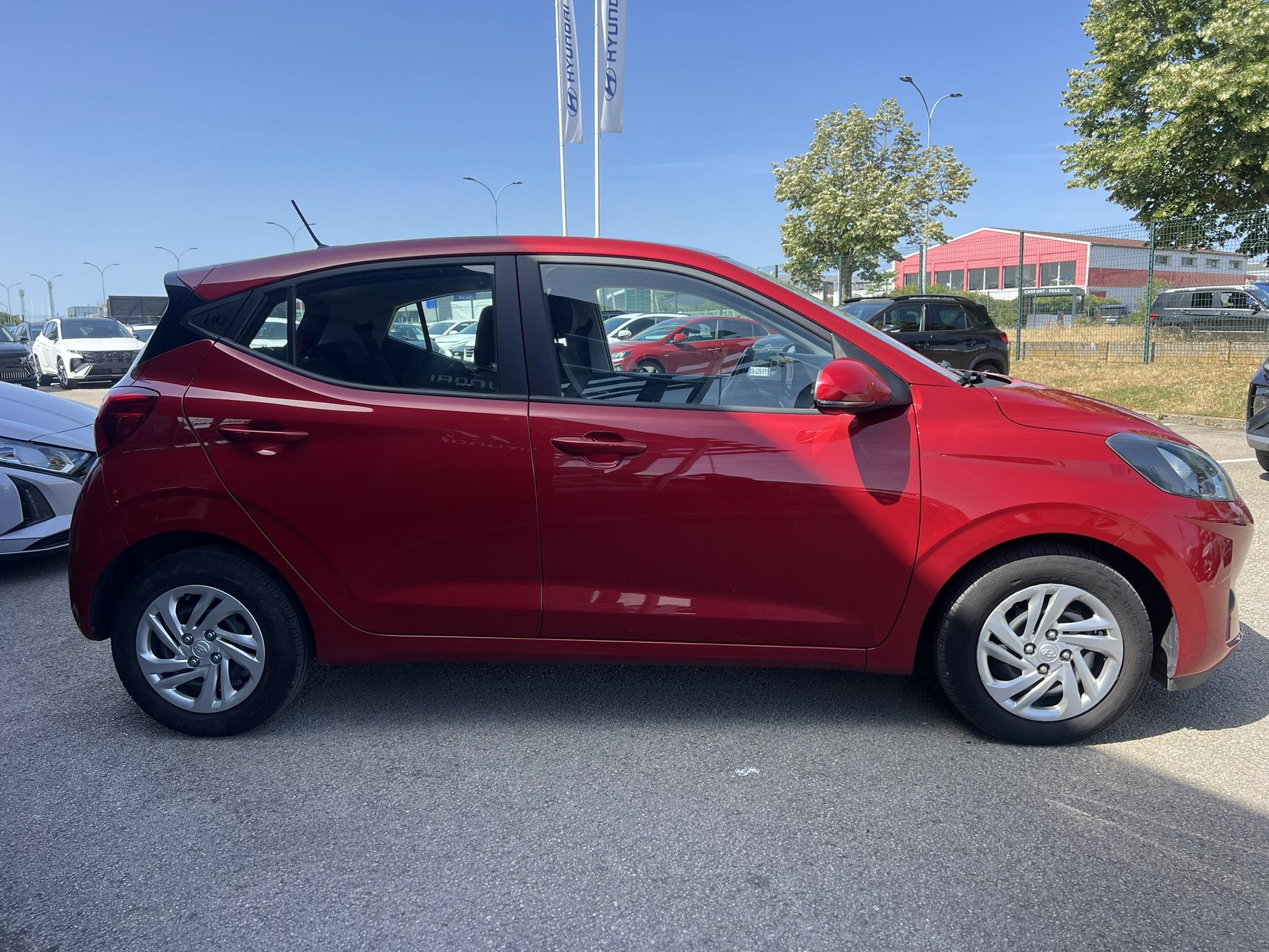 HYUNDAI_I10_FACE-ARRIERE