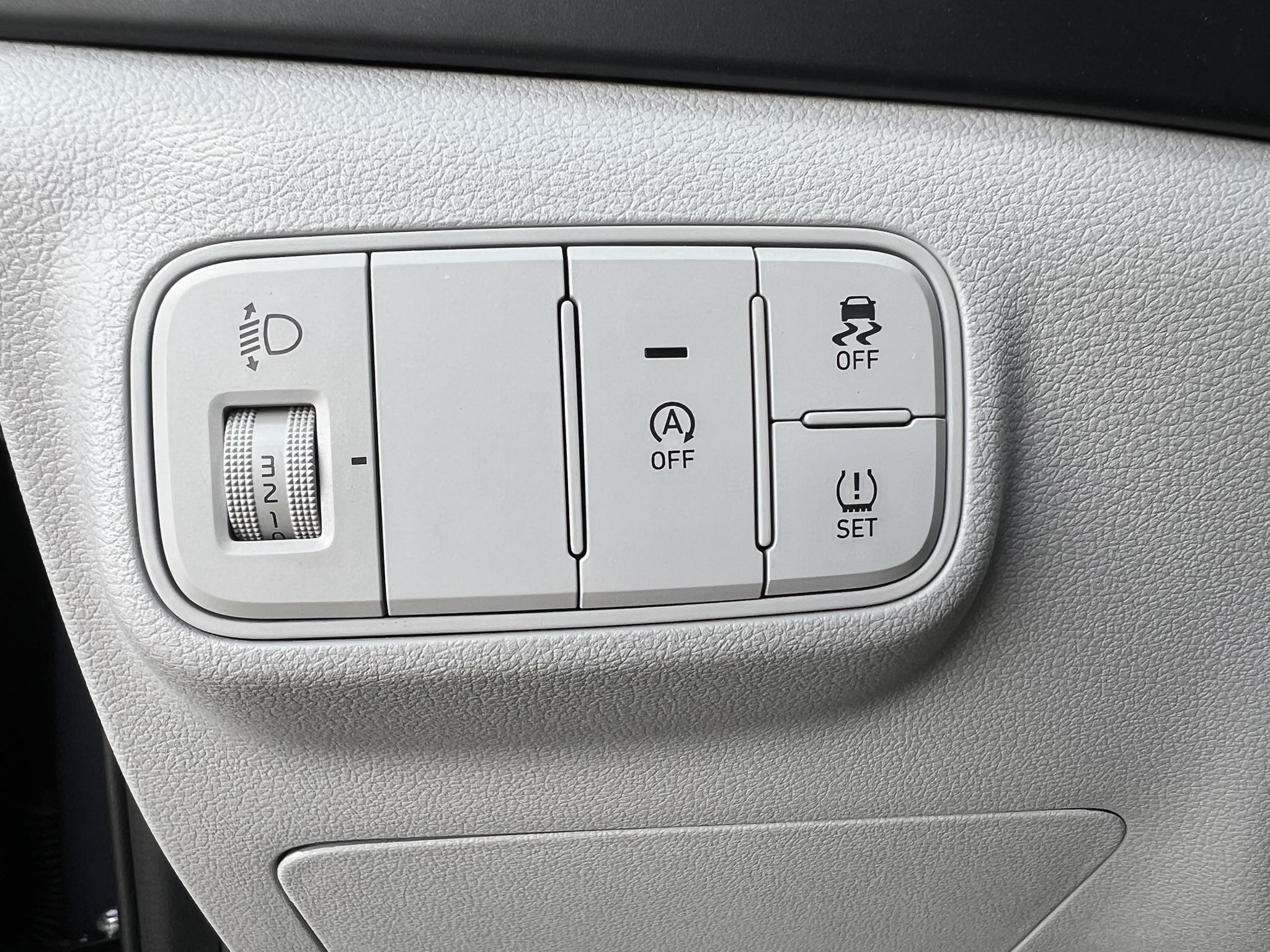 HYUNDAI_I20