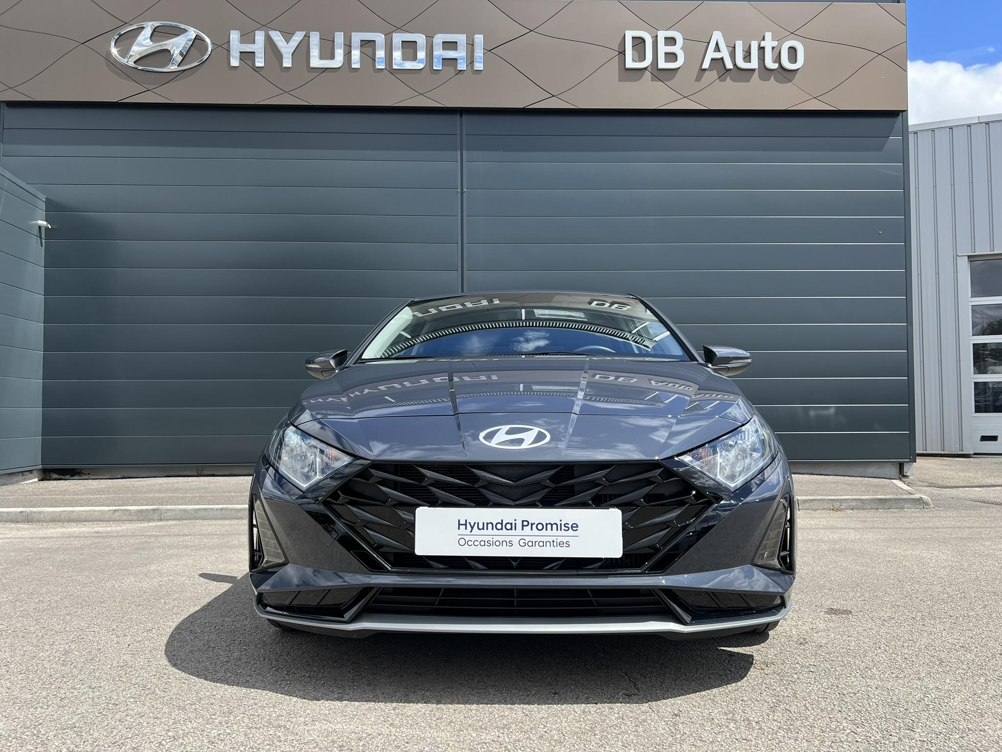 HYUNDAI_I20_FACE-AVANT
