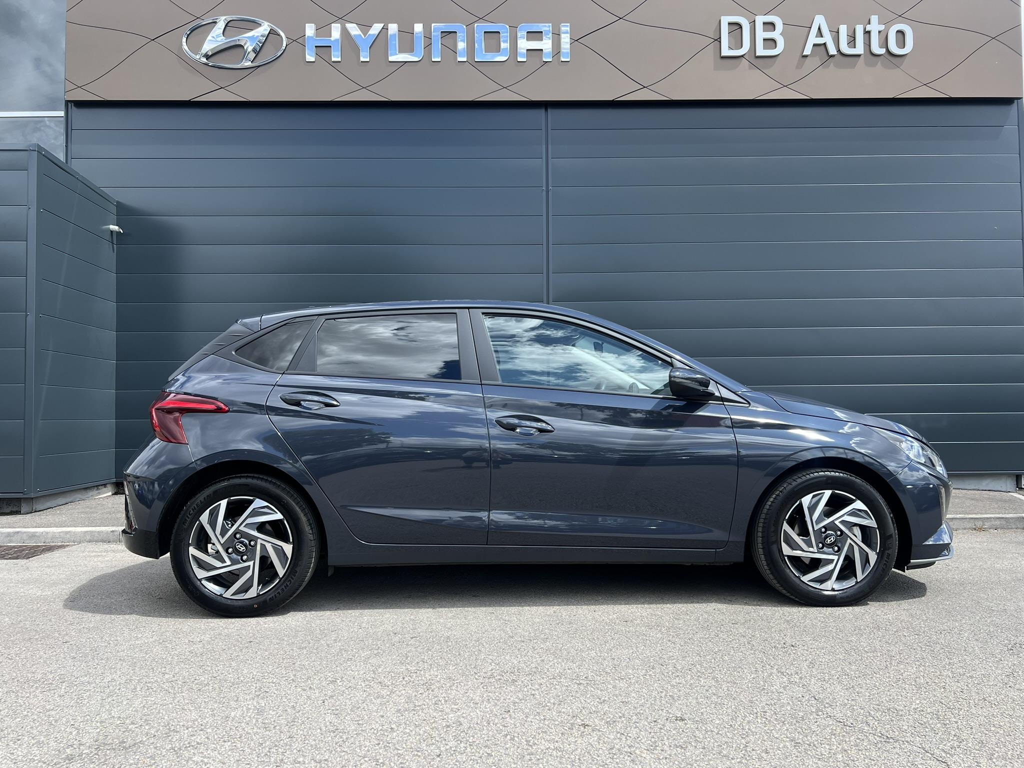 HYUNDAI_I20_PROFIL-DROIT