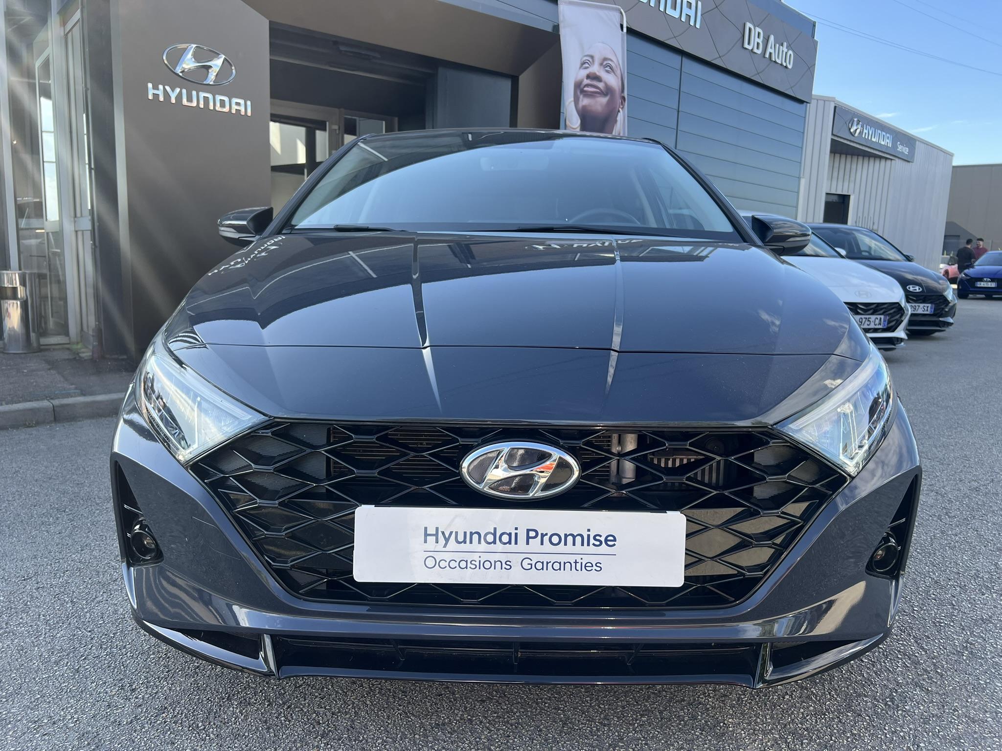 HYUNDAI_I20_PROFIL-GAUCHE