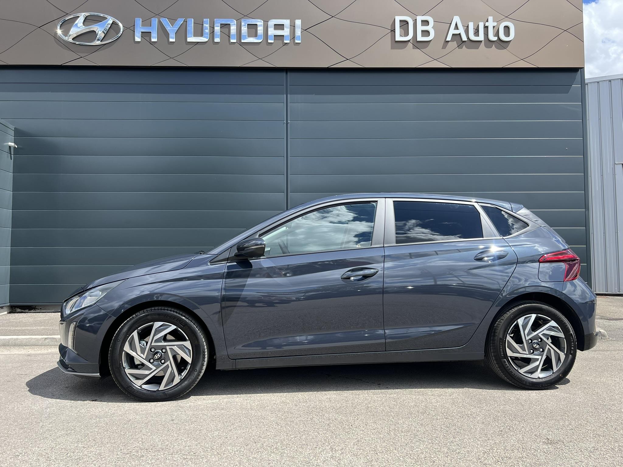 HYUNDAI_I20_PROFIL-GAUCHE