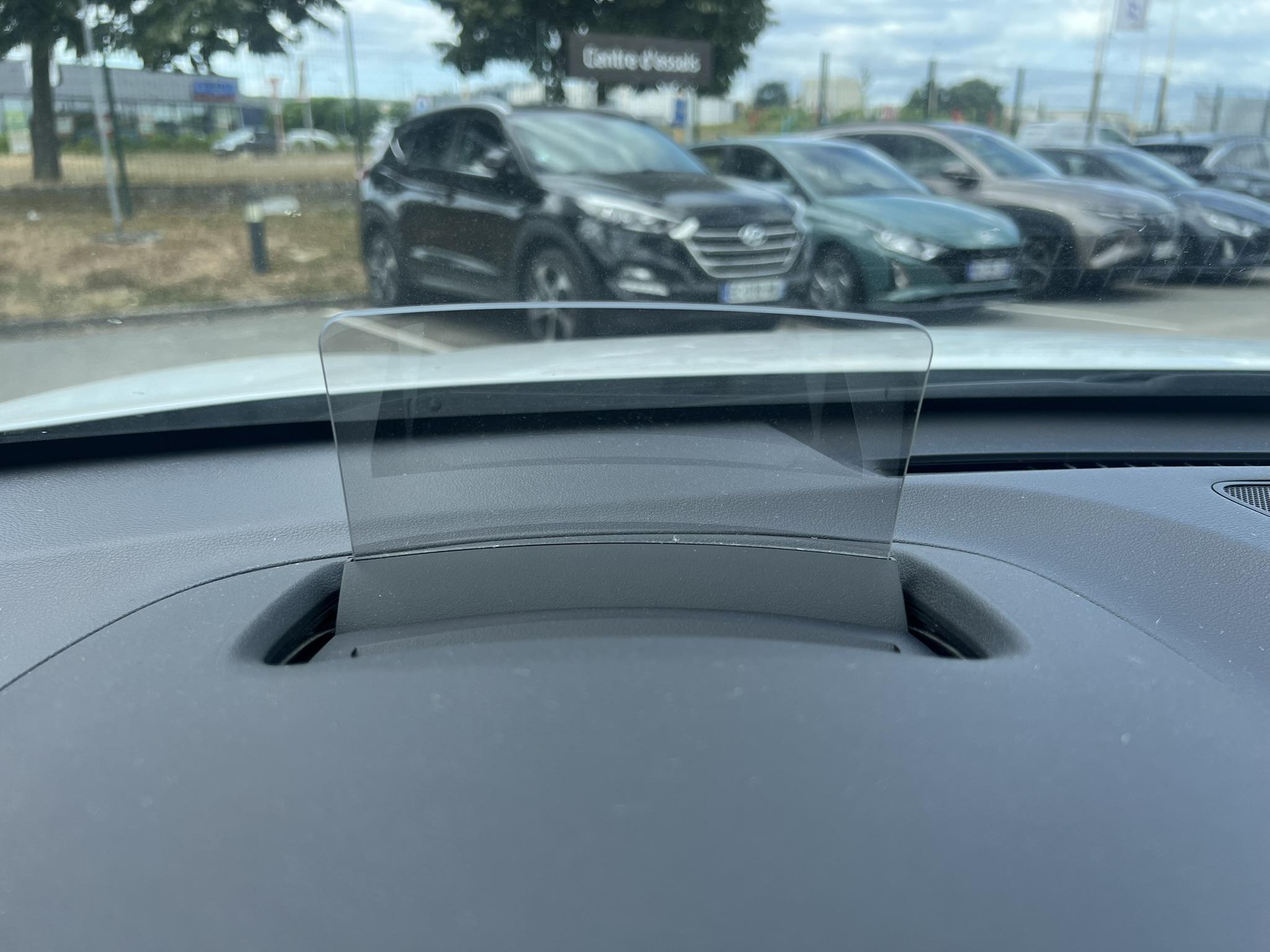 HYUNDAI_KONA-ELECTRIC_POSTE-DE-PILOTAGE