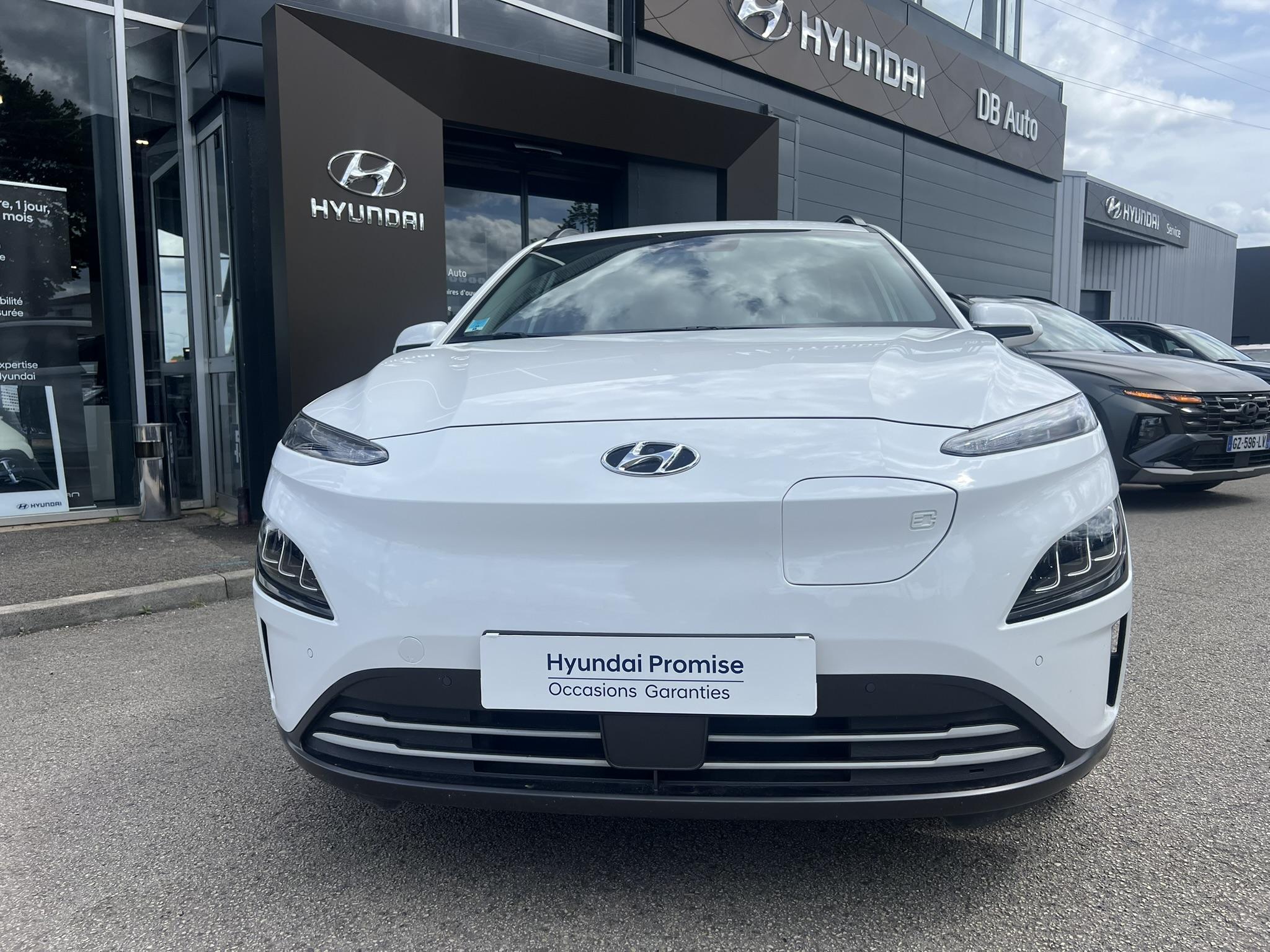 HYUNDAI_KONA-ELECTRIC_PROFIL-GAUCHE