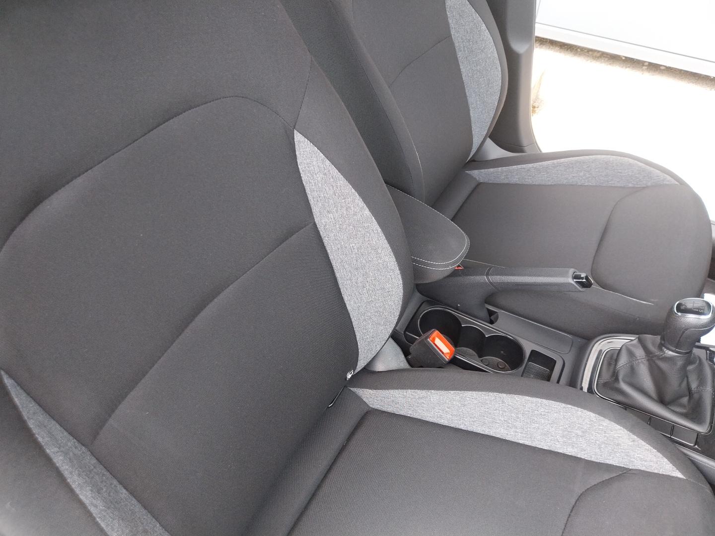 SKODA_FABIA_INTERIEUR-CONDUCTEUR