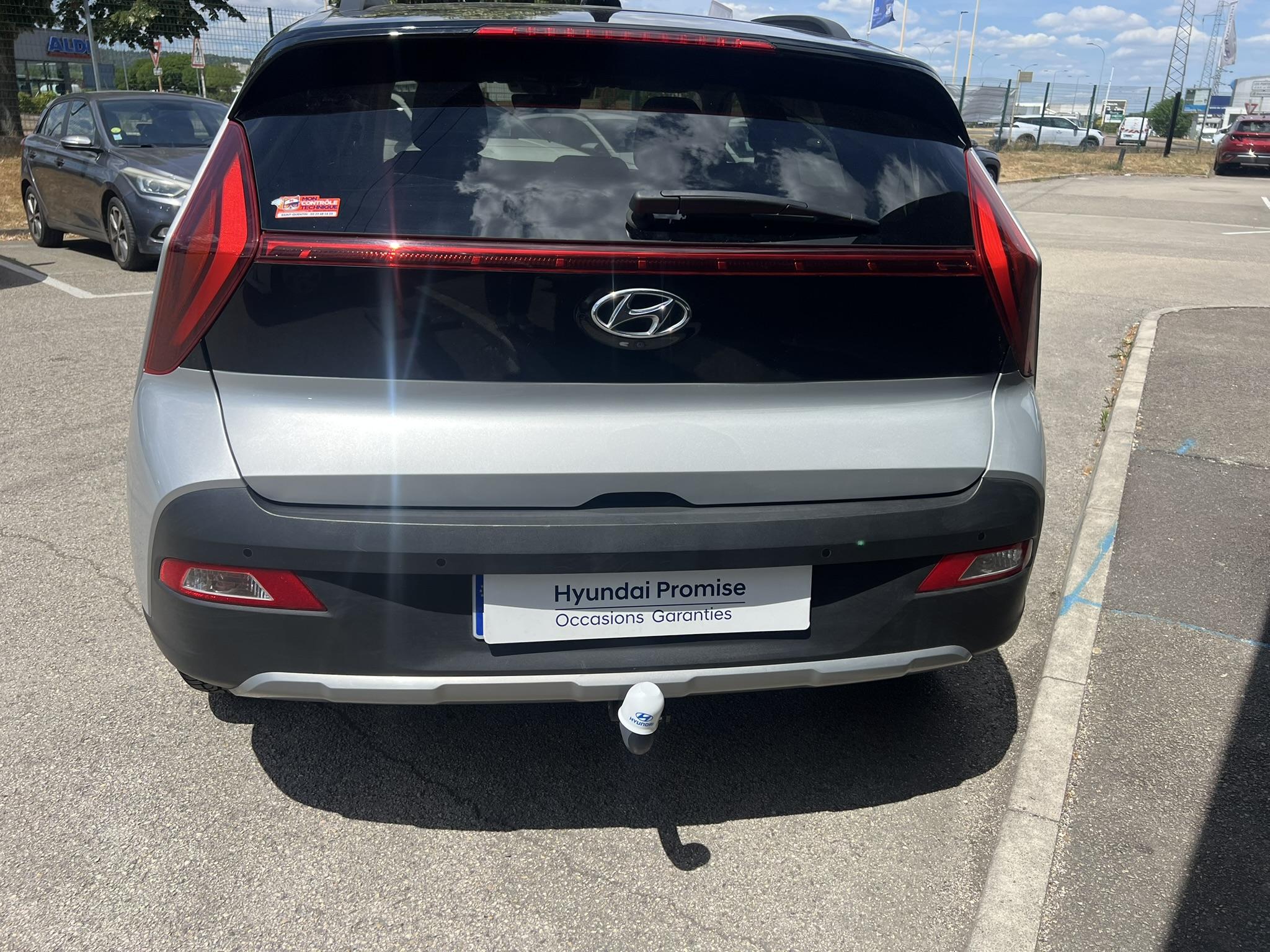 HYUNDAI_BAYON_FACE-ARRIERE