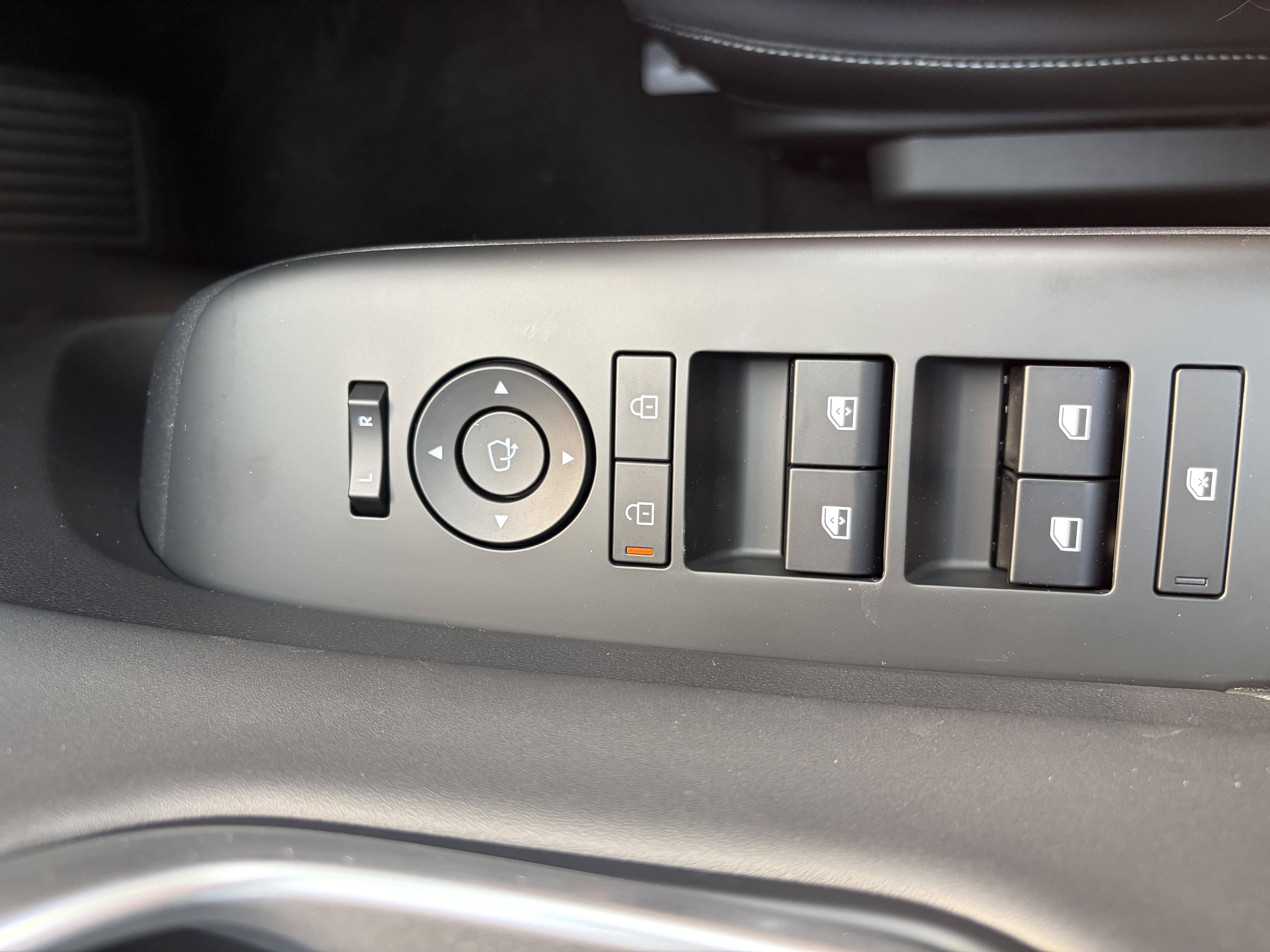 HYUNDAI_KONA-ELECTRIC