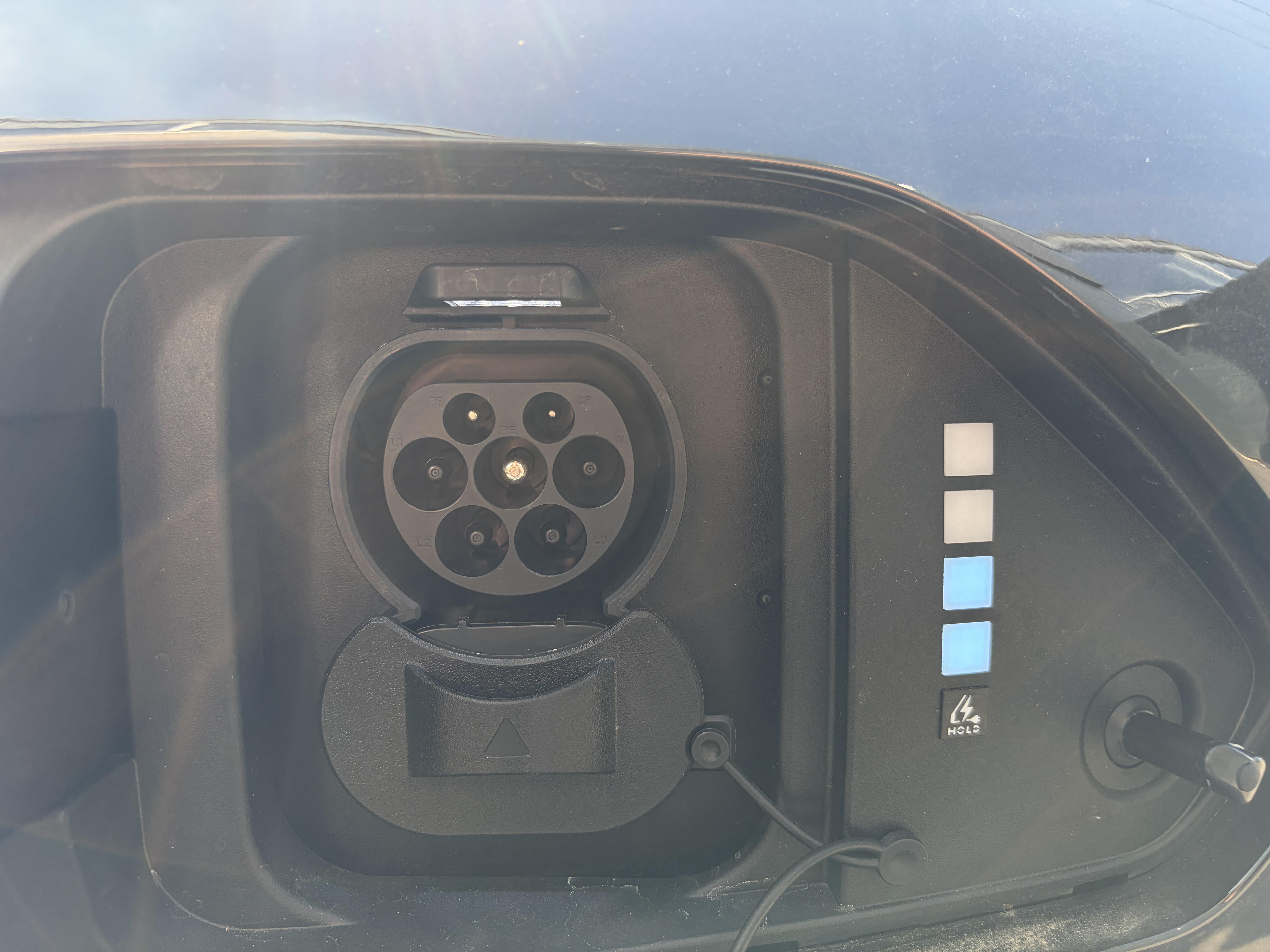HYUNDAI_KONA-ELECTRIC