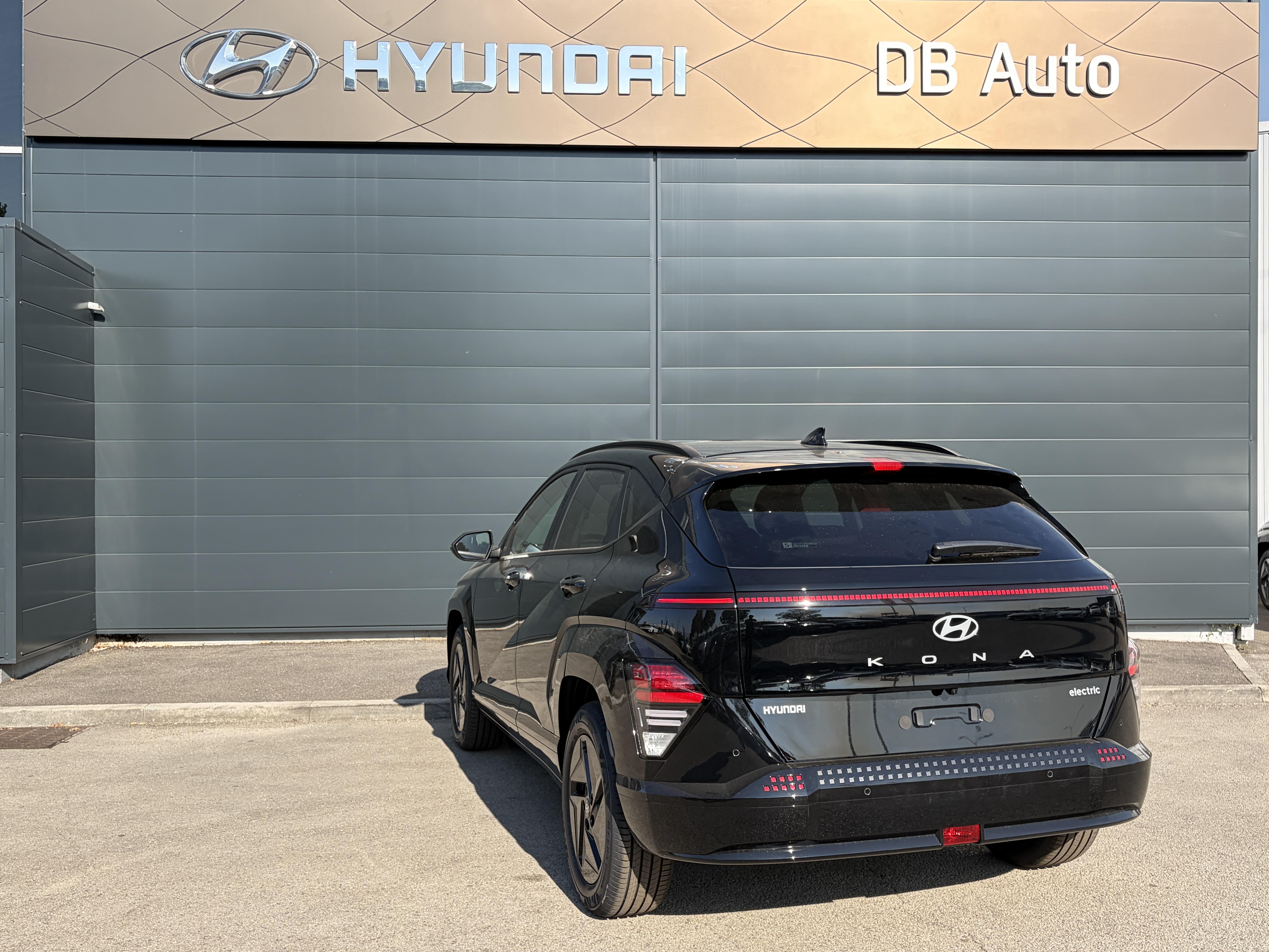 HYUNDAI_KONA-ELECTRIC_34-ARRIERE-GAUCHE