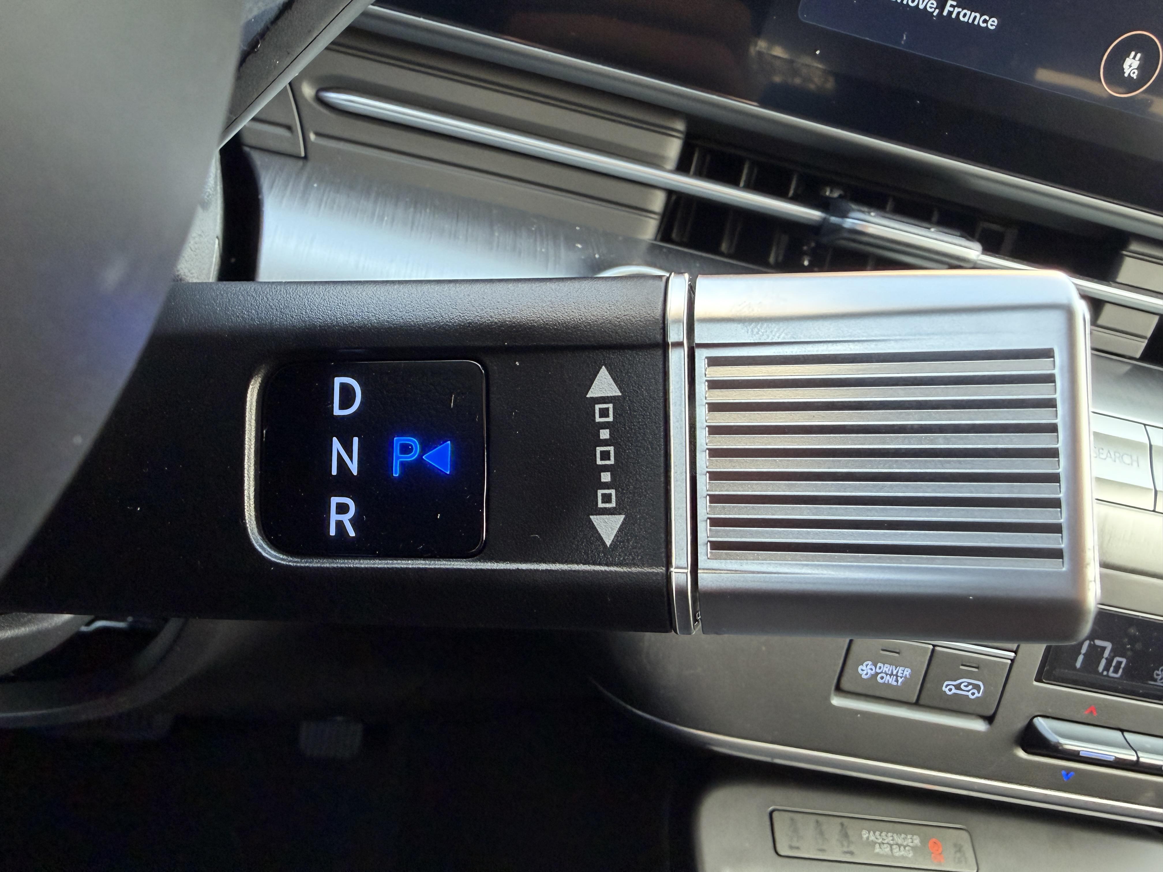 HYUNDAI_KONA-ELECTRIC_LEVIER-DE-VITESSE