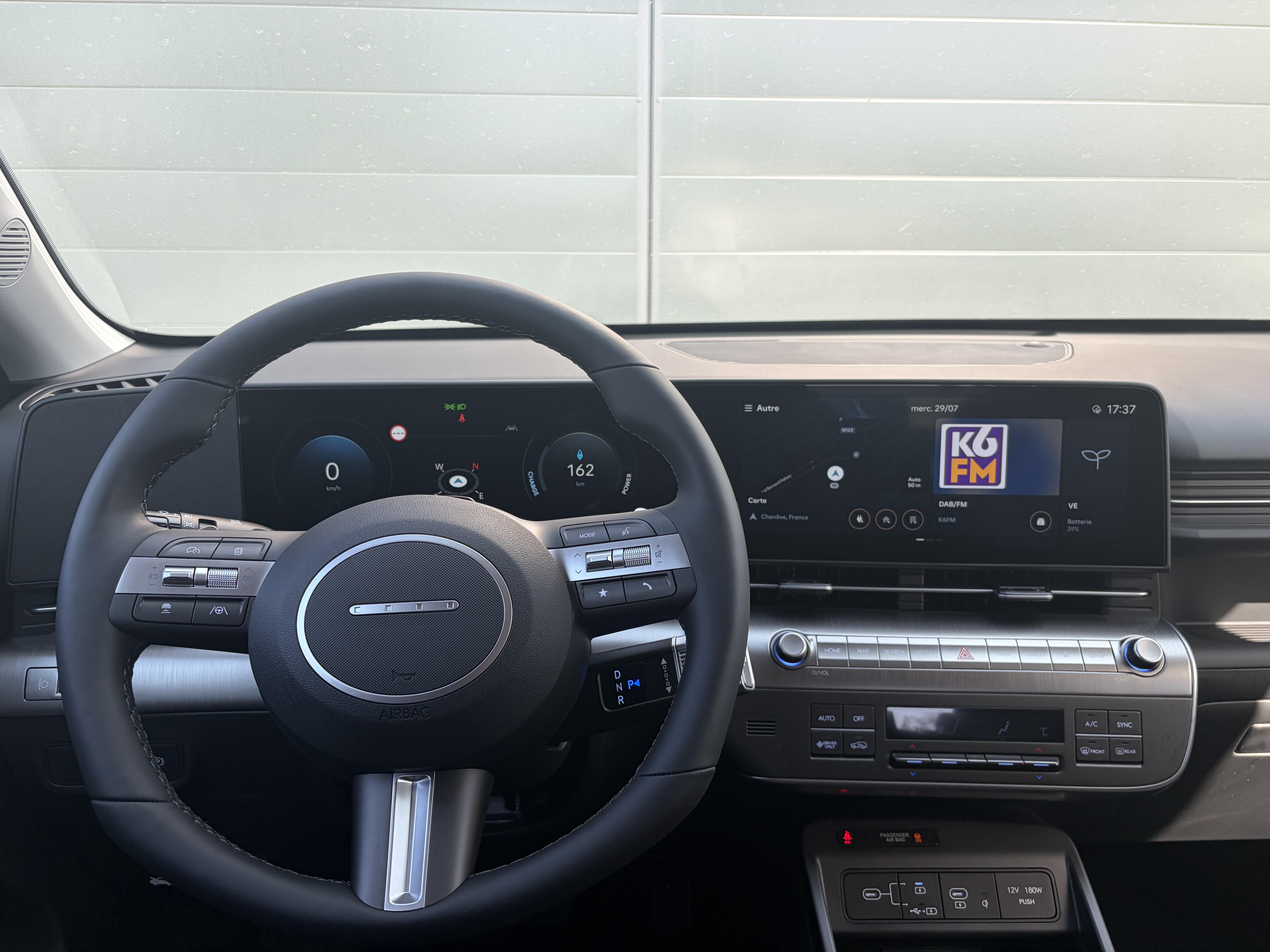 HYUNDAI_KONA-ELECTRIC_PLANCHE-DE-BORD