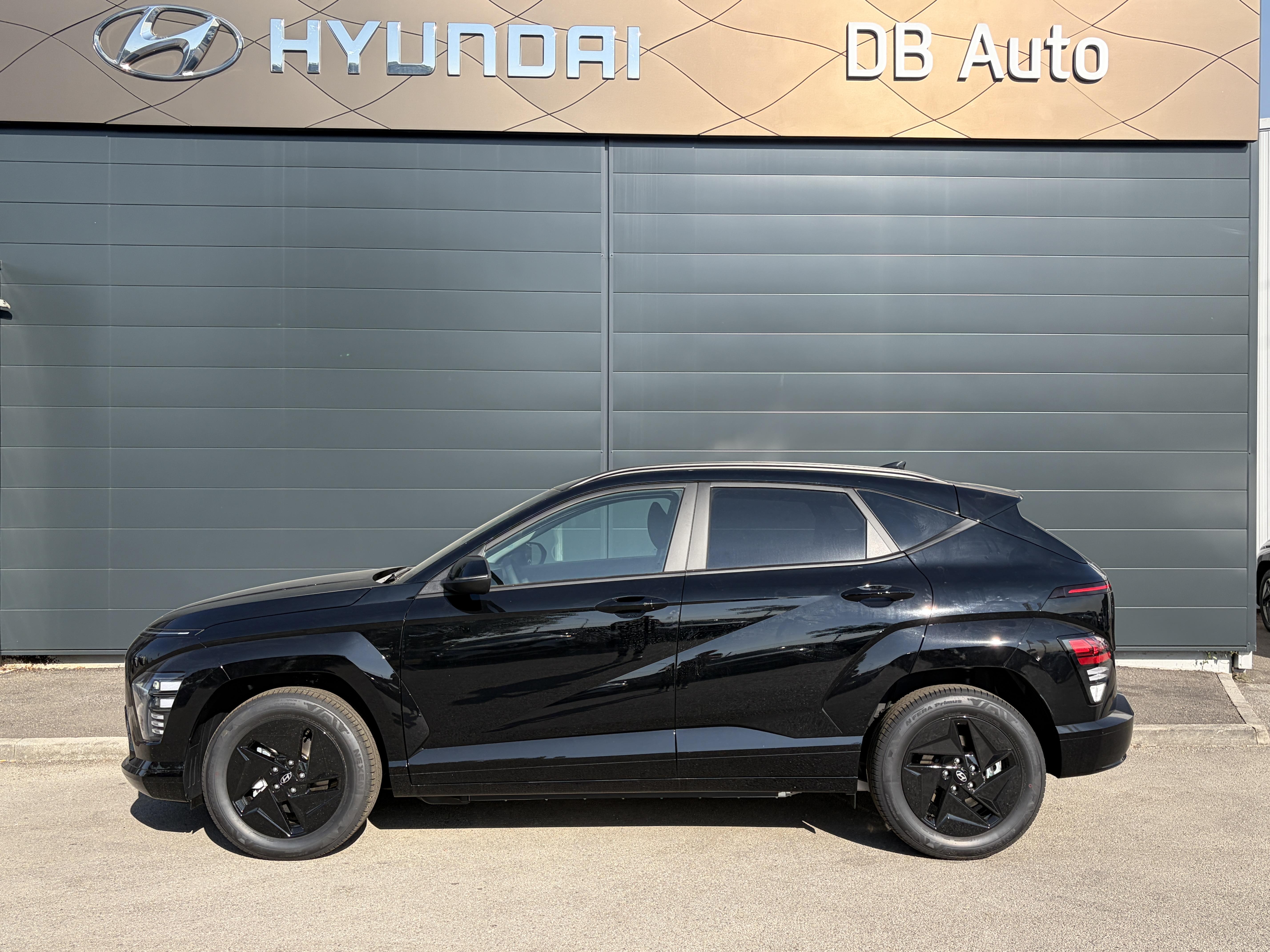 HYUNDAI_KONA-ELECTRIC_PROFIL-GAUCHE