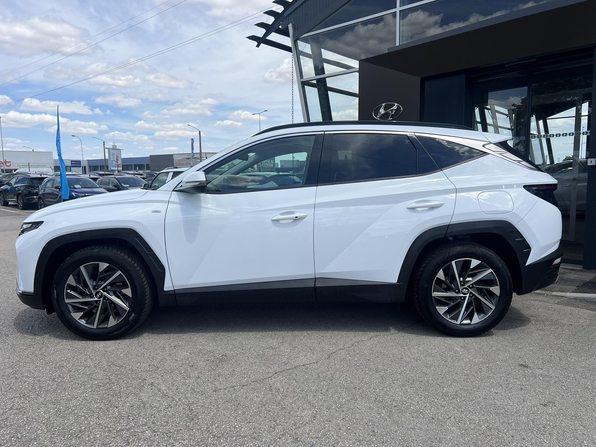 HYUNDAI_TUCSON_34-ARRIERE-DROIT