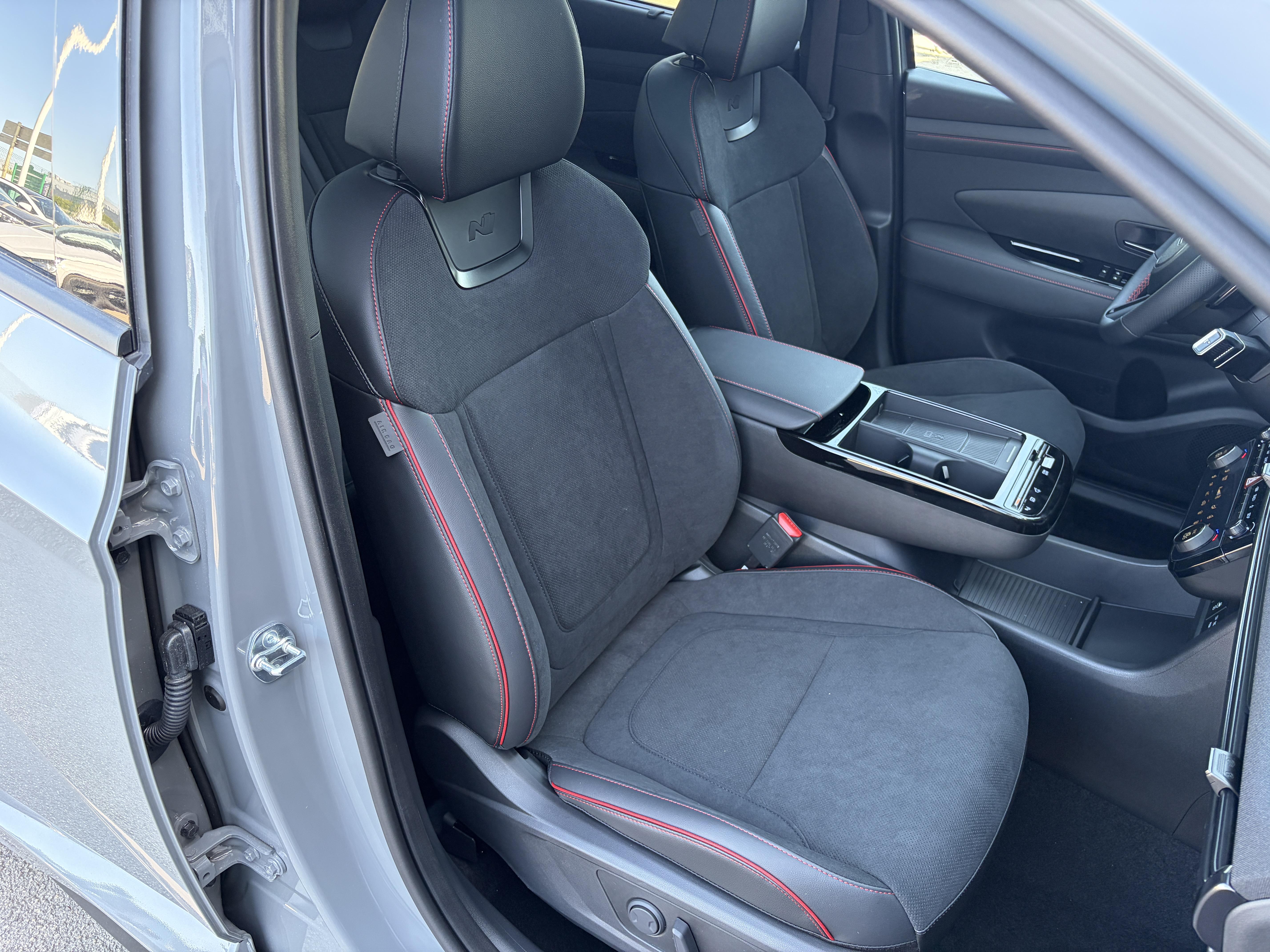 HYUNDAI_TUCSON_SIEGE-AVANT-PASSAGER