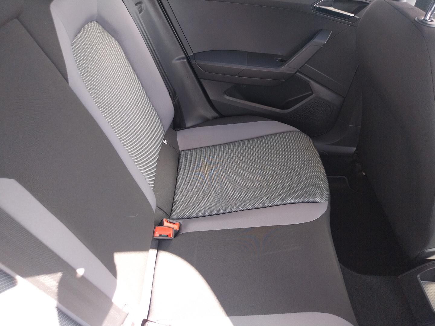 SEAT_ARONA_INTERIEUR-PASSAGER