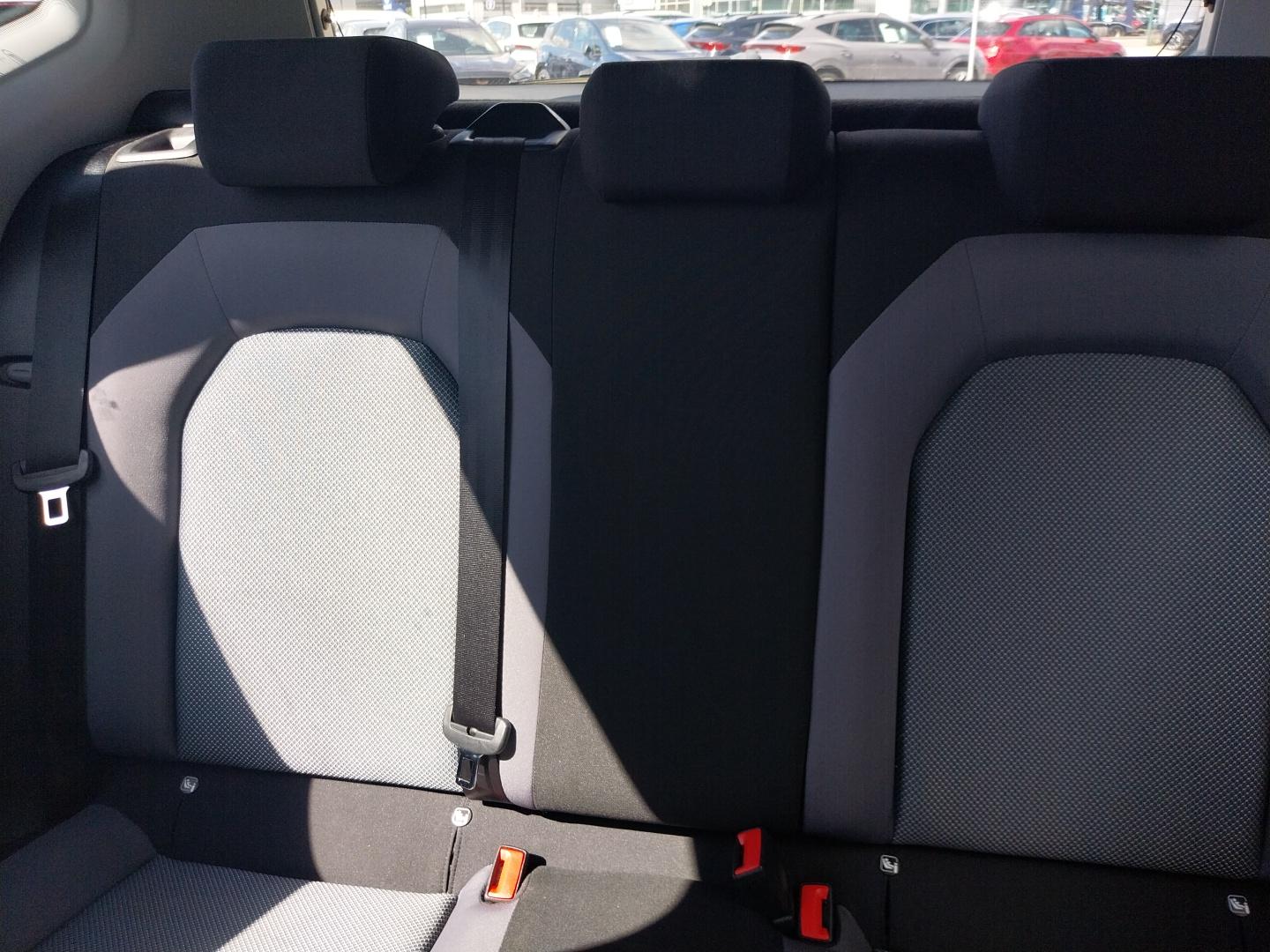 SEAT_ARONA_PANNEAU-DE-PORTE-ARRIERE-DROIT