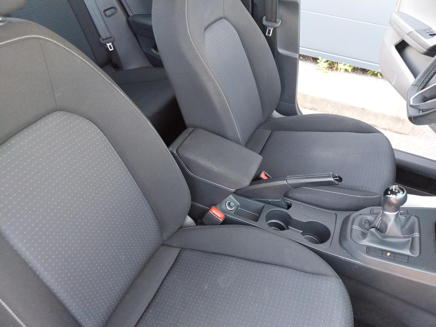 SEAT_IBIZA_INTERIEUR-CONDUCTEUR