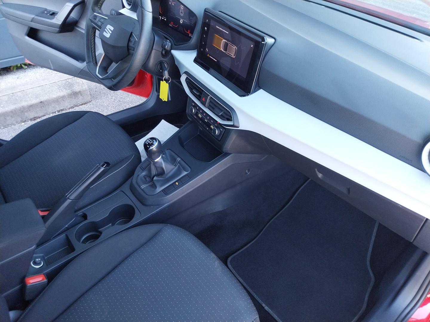 SEAT_IBIZA_PLANCHE-DE-BORD