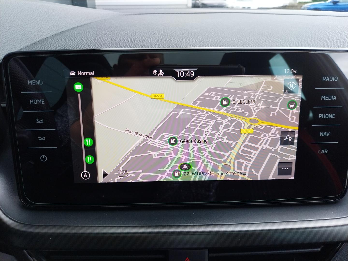 SKODA_KAMIQ_SIEGE-AVANT-PASSAGER