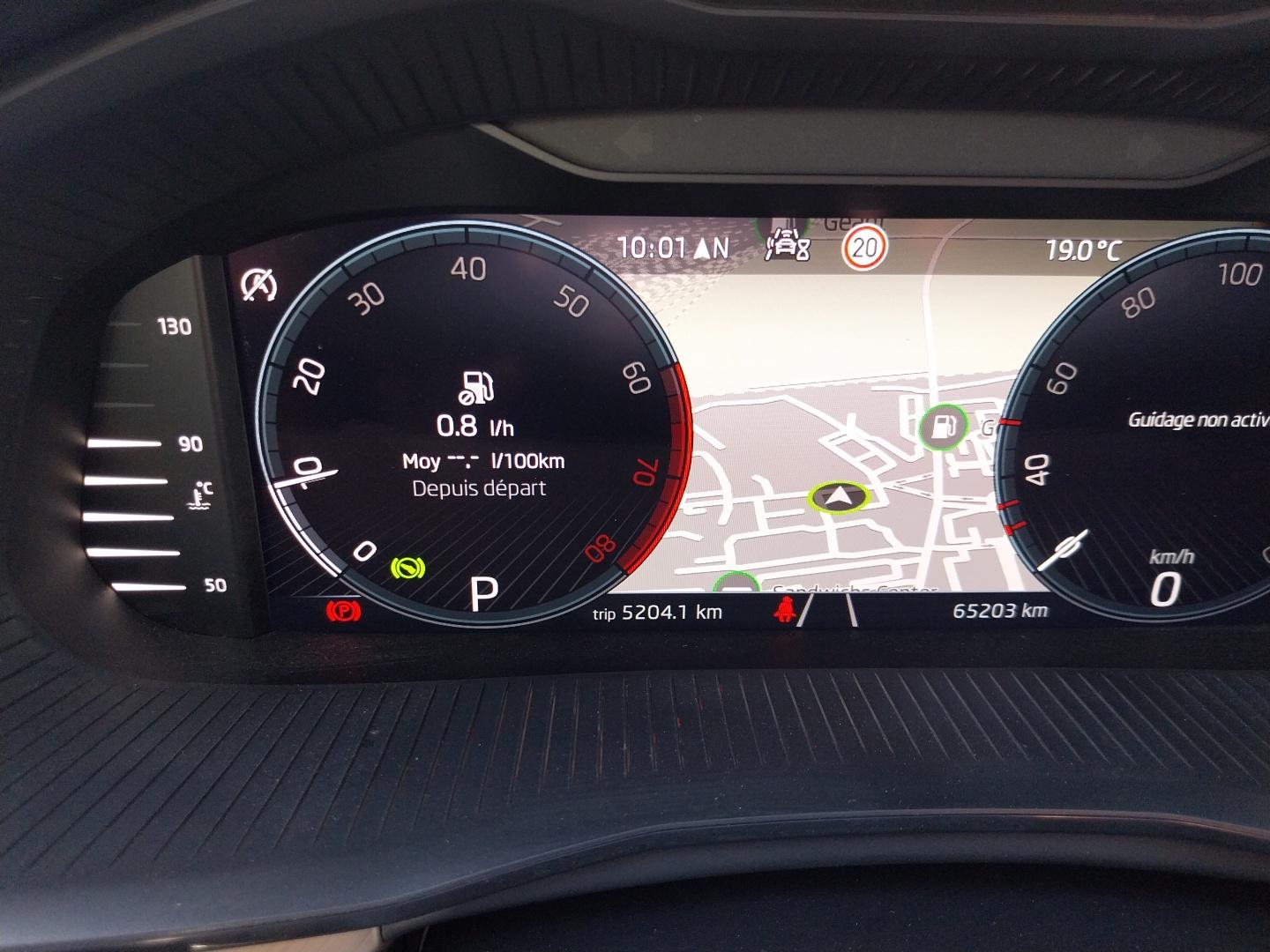 SKODA_SCALA_PANNEAU-DE-PORTE-AVANT-DROIT