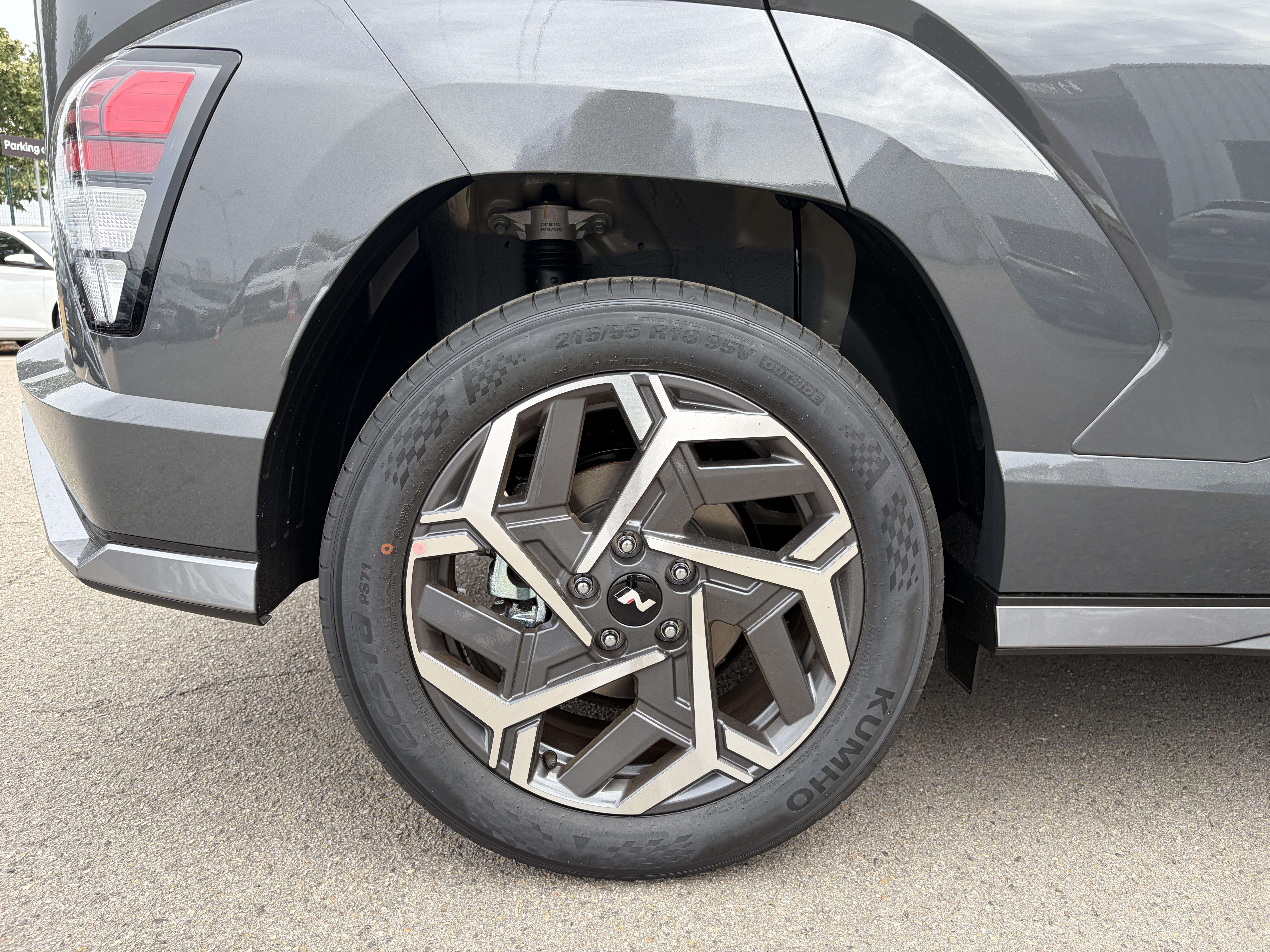 HYUNDAI_KONA