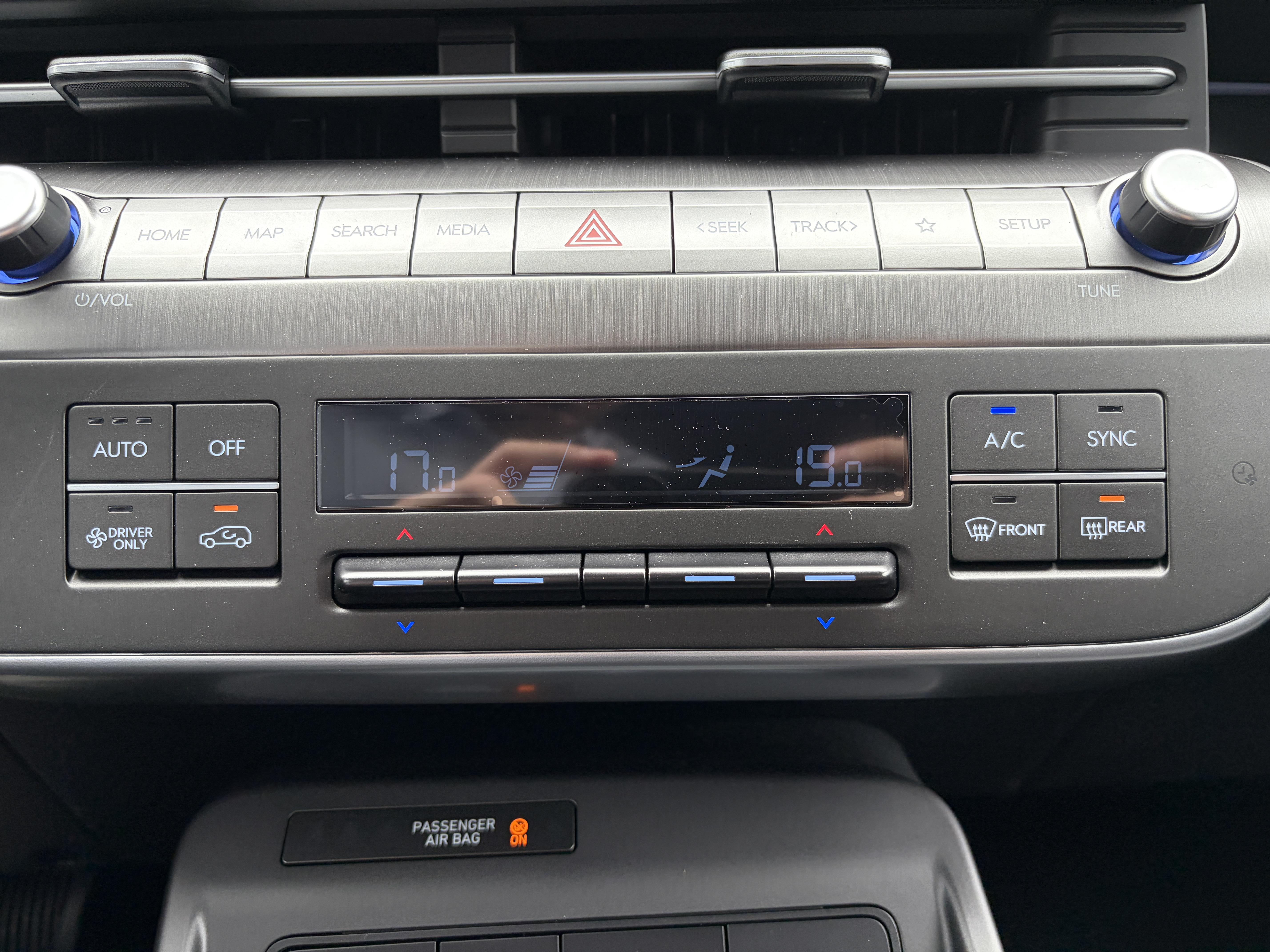 HYUNDAI_KONA-ELECTRIC