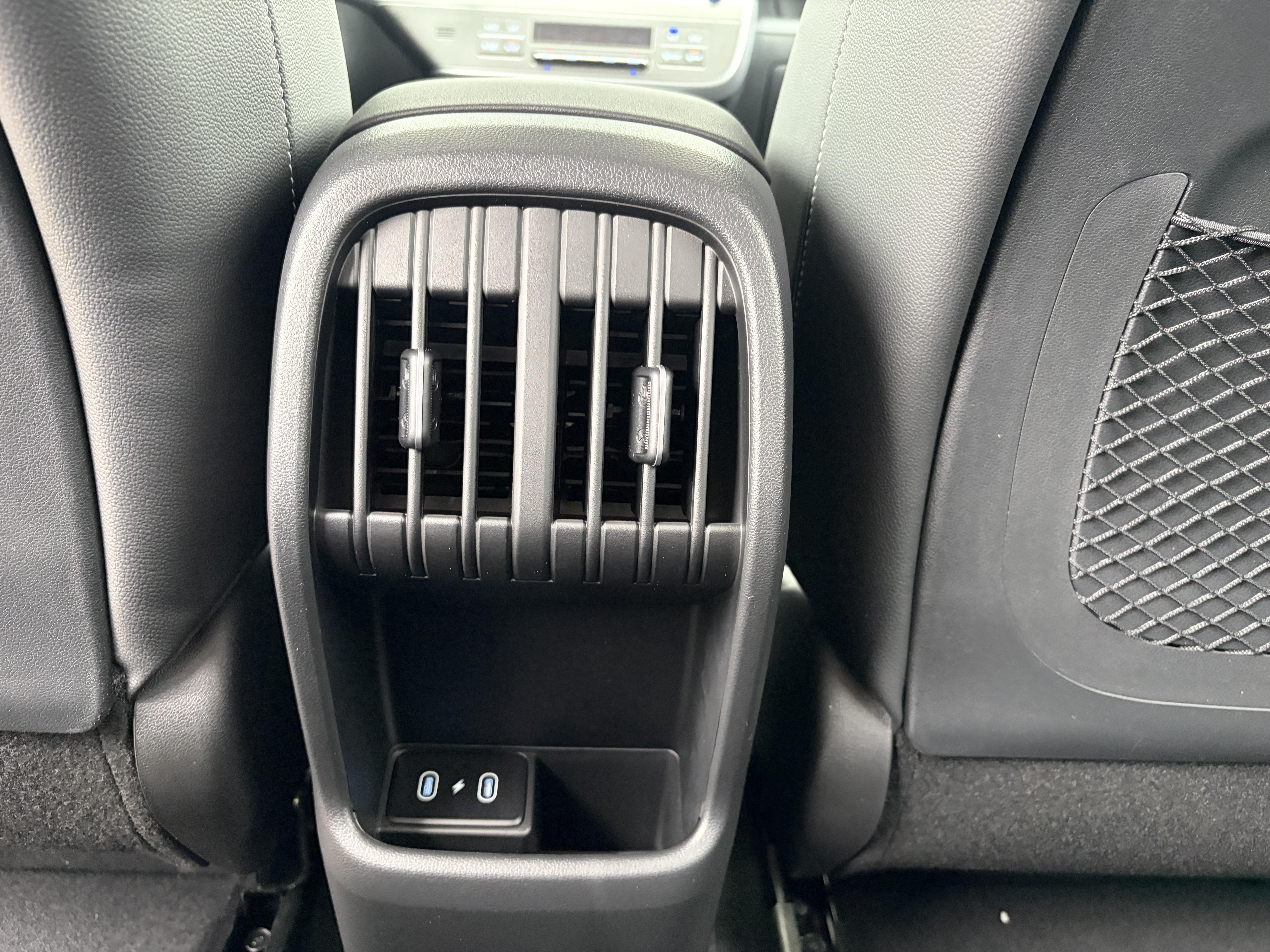 HYUNDAI_KONA-ELECTRIC