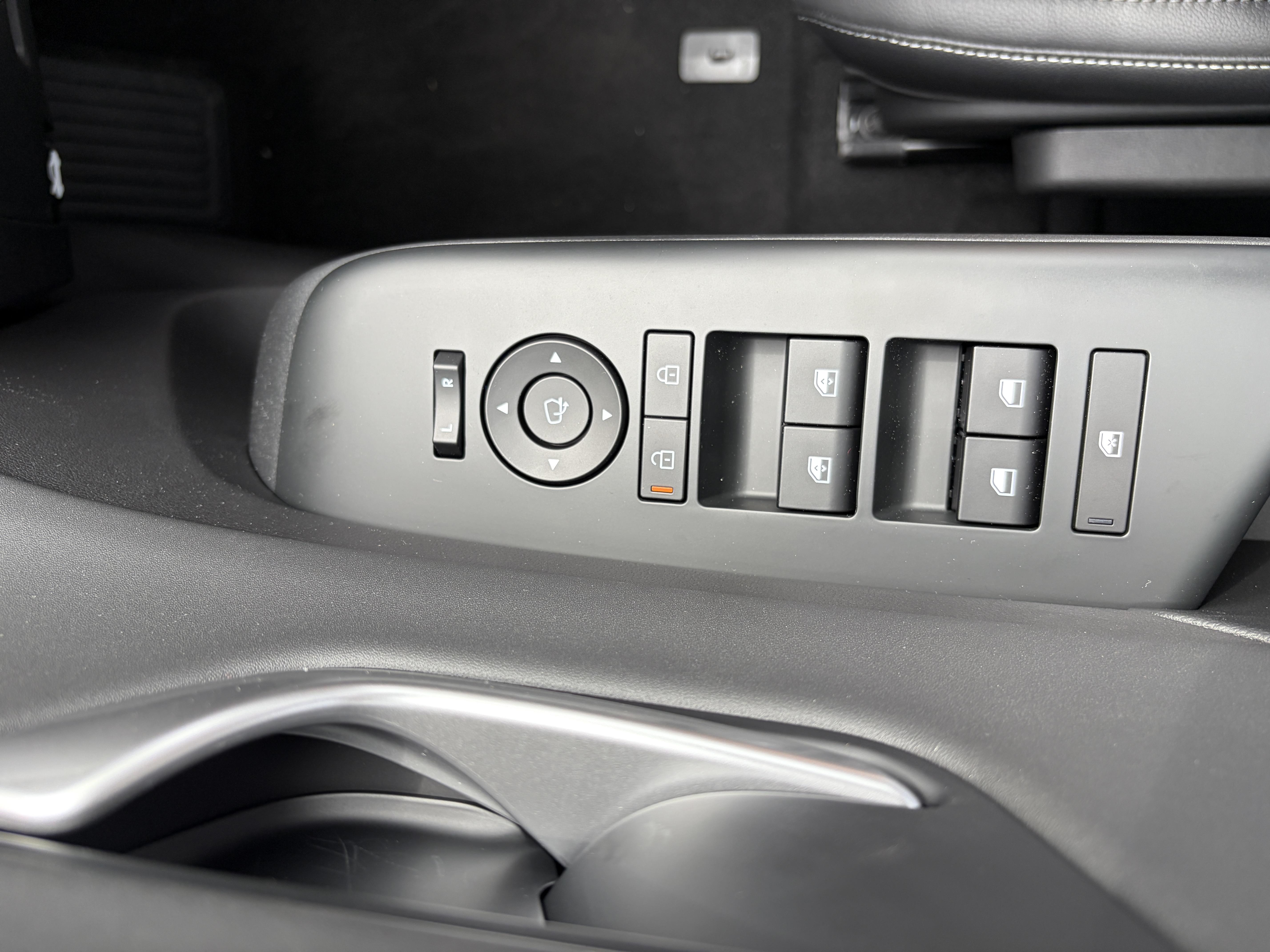 HYUNDAI_KONA-ELECTRIC