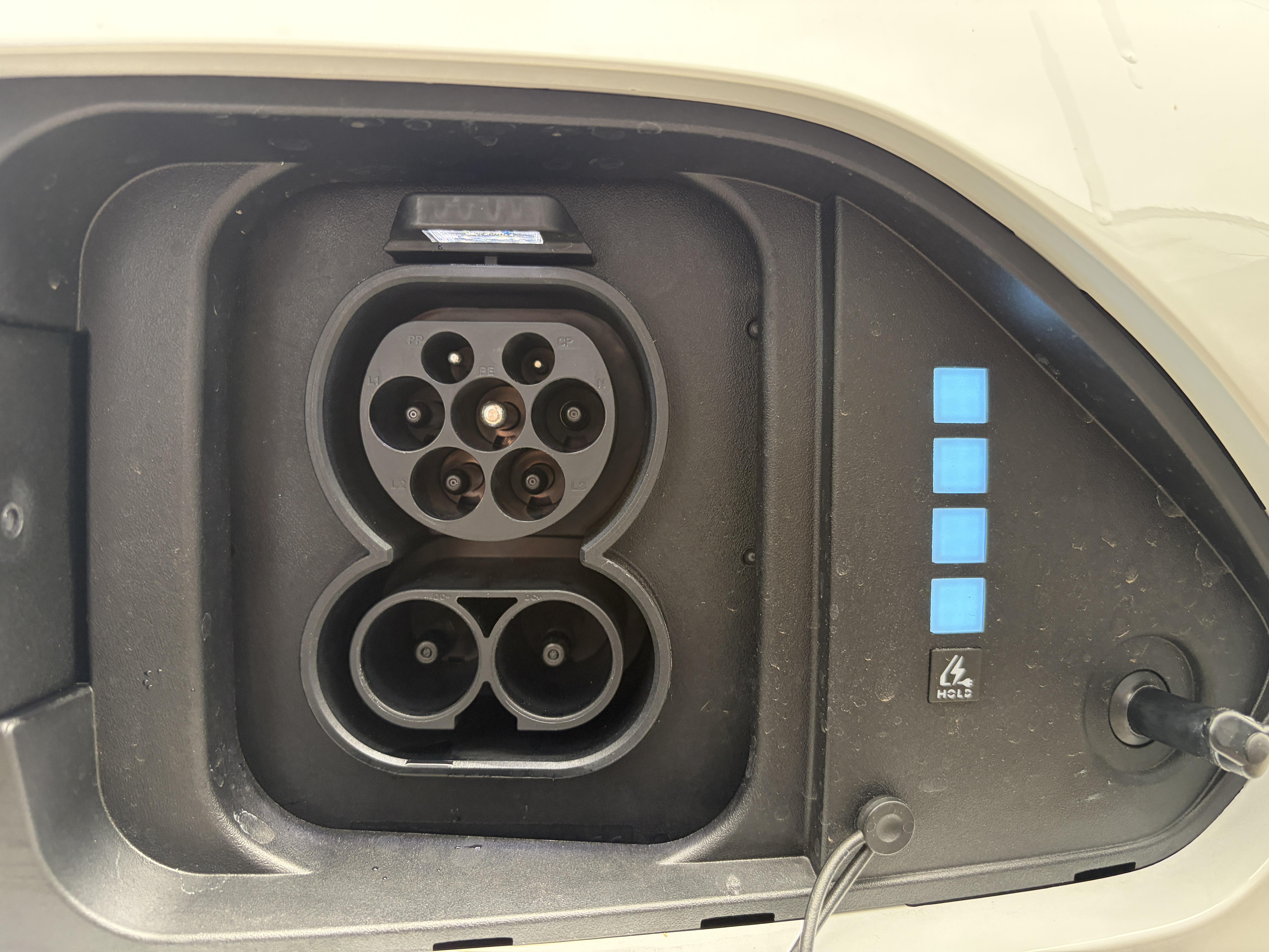 HYUNDAI_KONA-ELECTRIC