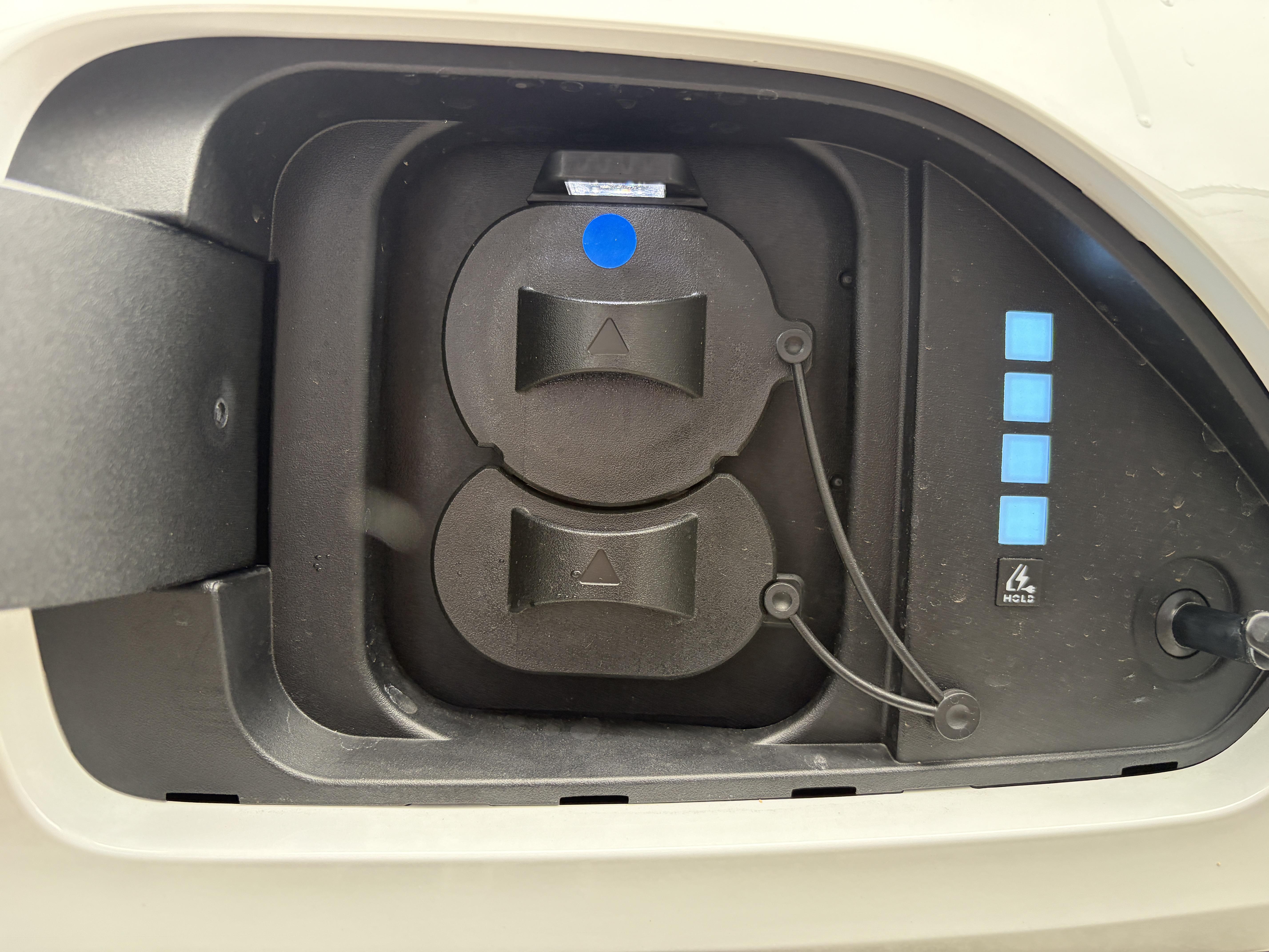 HYUNDAI_KONA-ELECTRIC