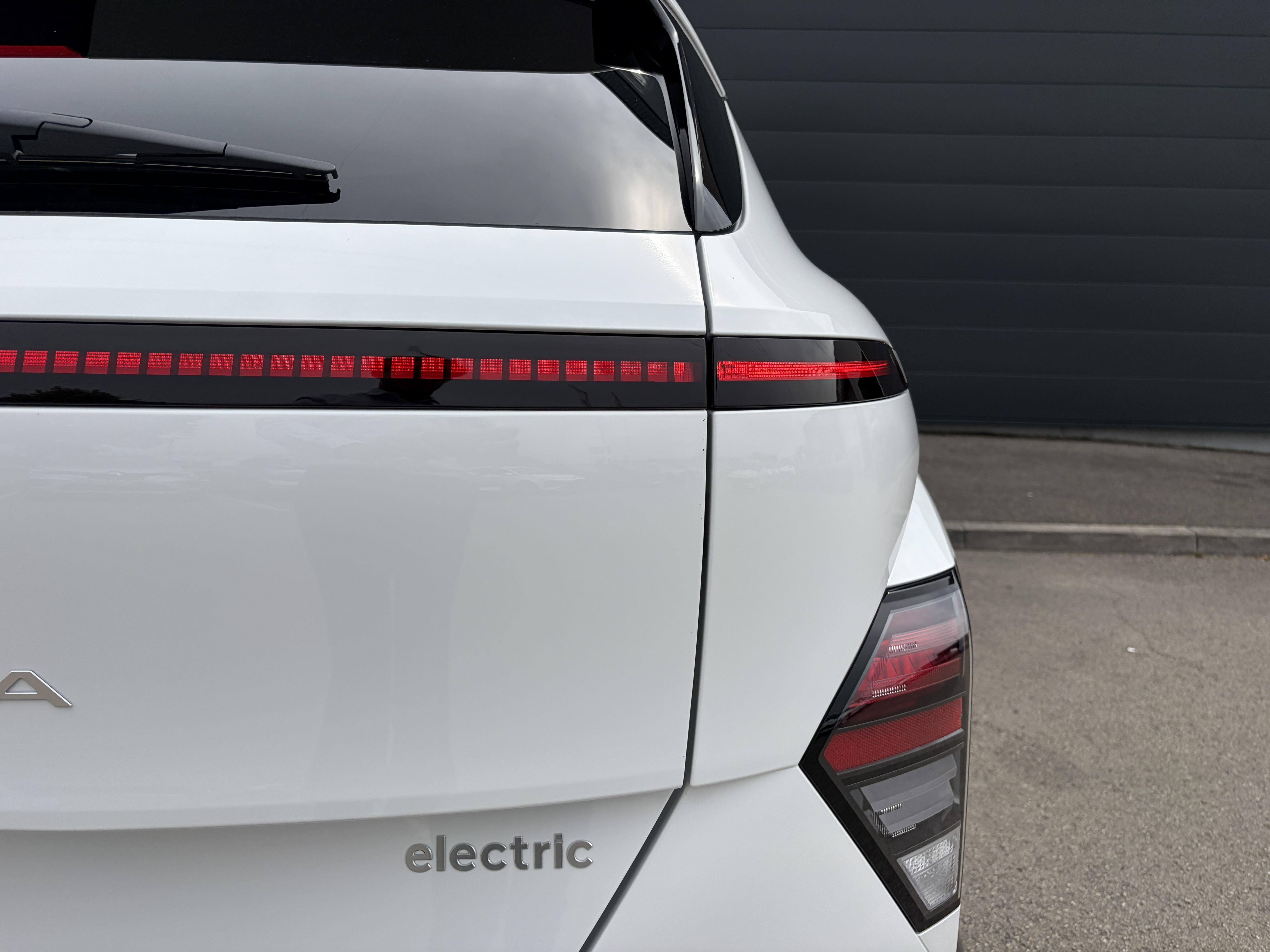 HYUNDAI_KONA-ELECTRIC