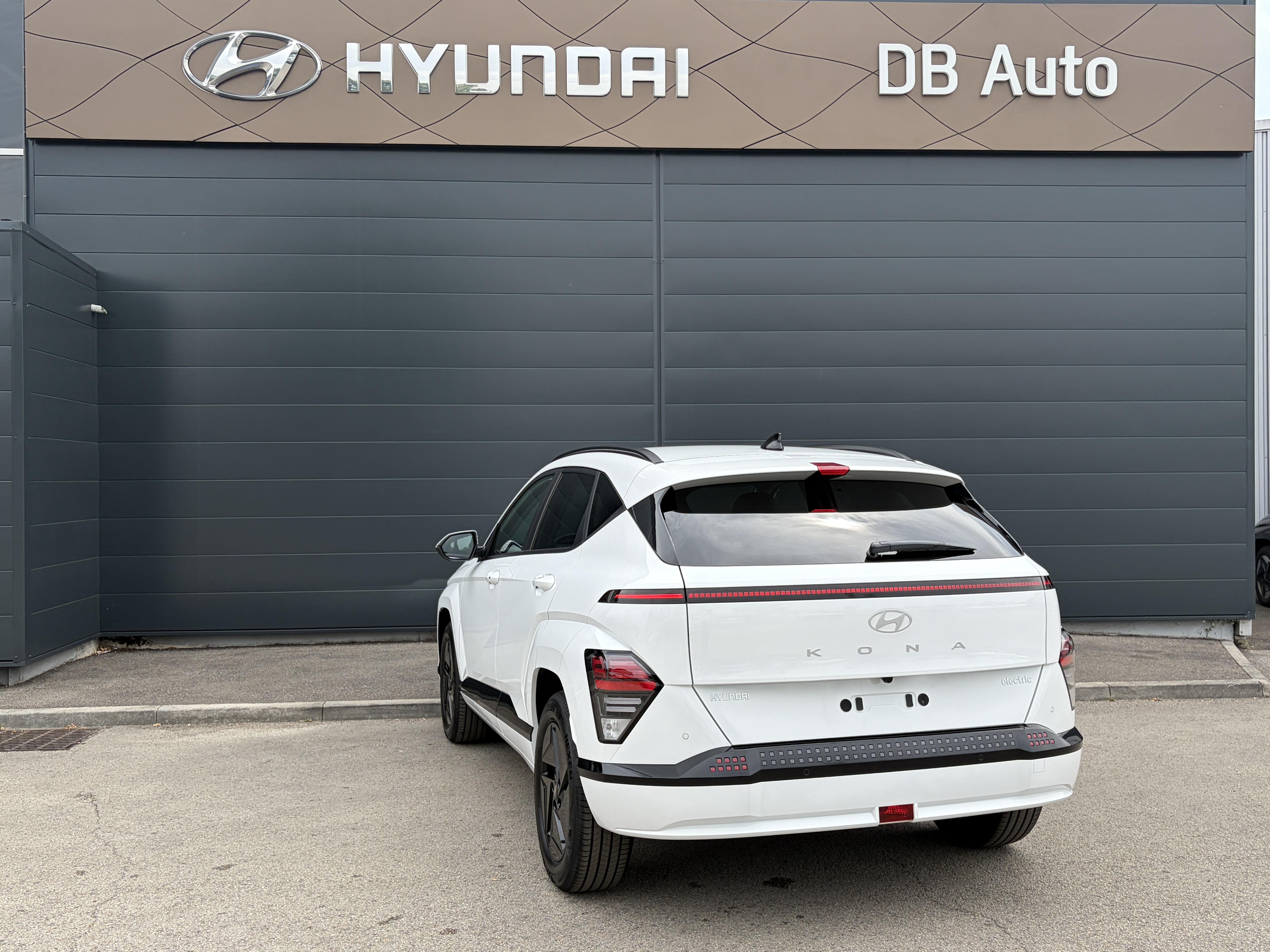 HYUNDAI_KONA-ELECTRIC_34-ARRIERE-GAUCHE