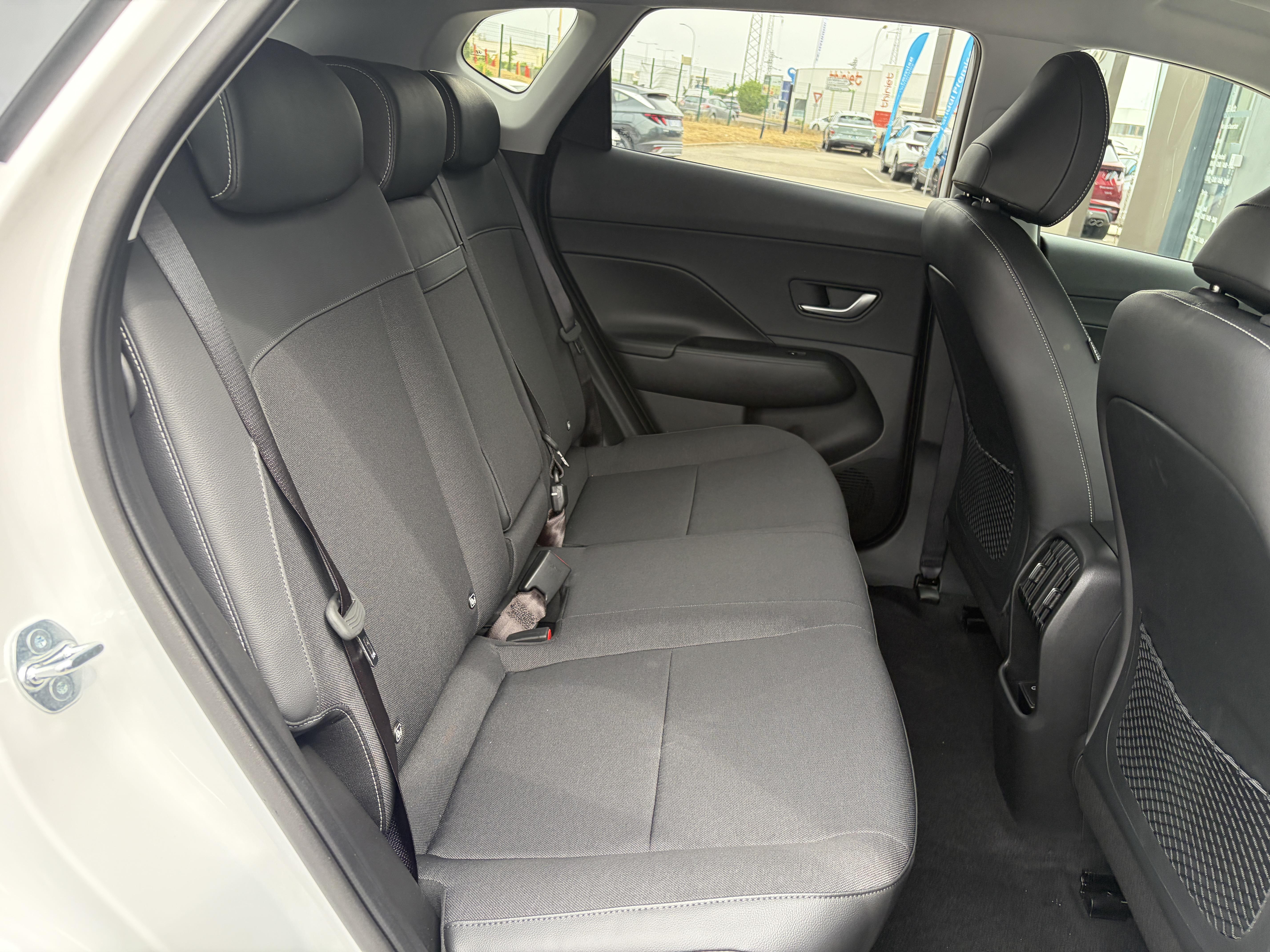 HYUNDAI_KONA-ELECTRIC_SIEGE-ARRIERE-DROIT