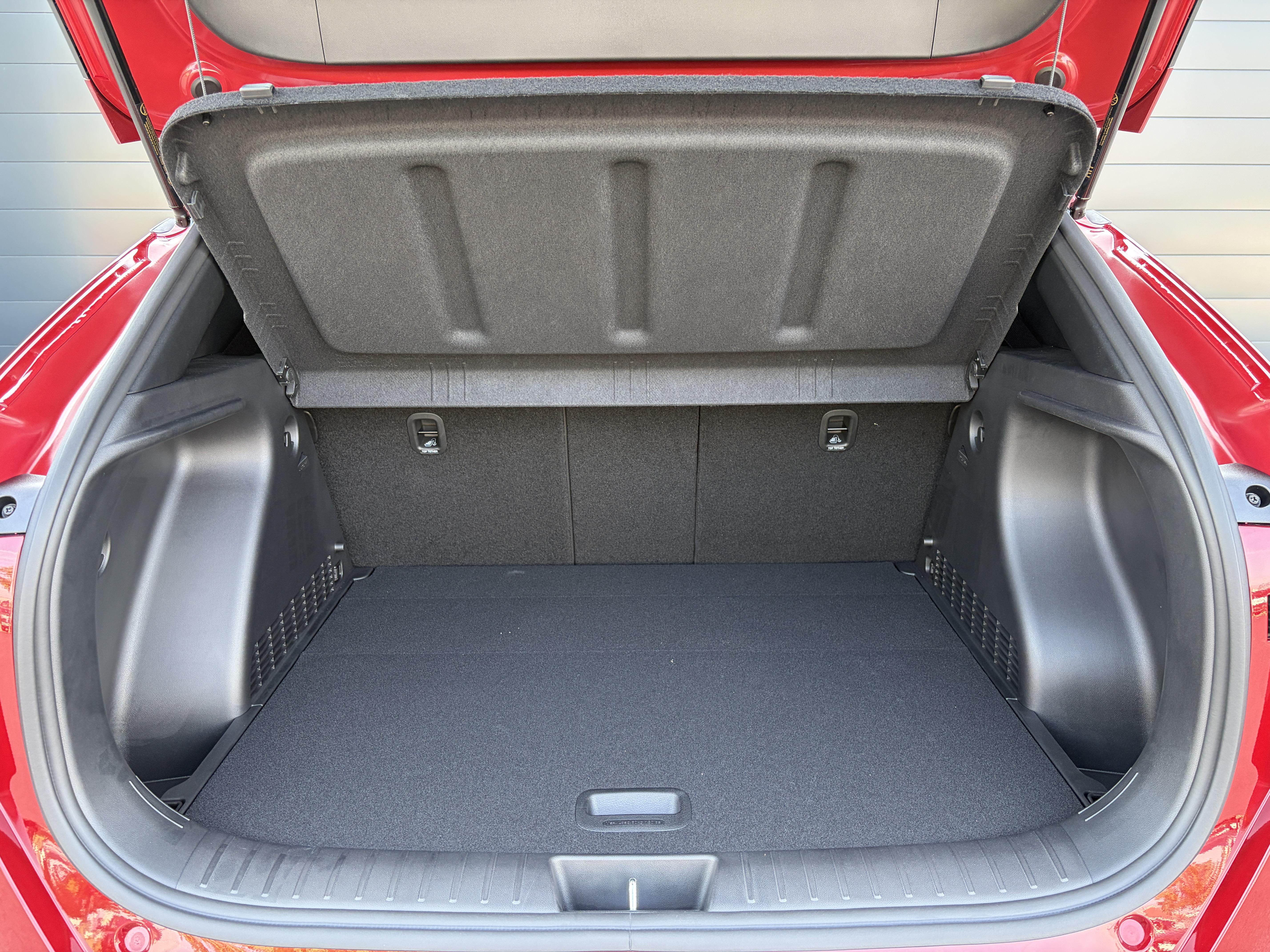 HYUNDAI_KONA_COFFRE