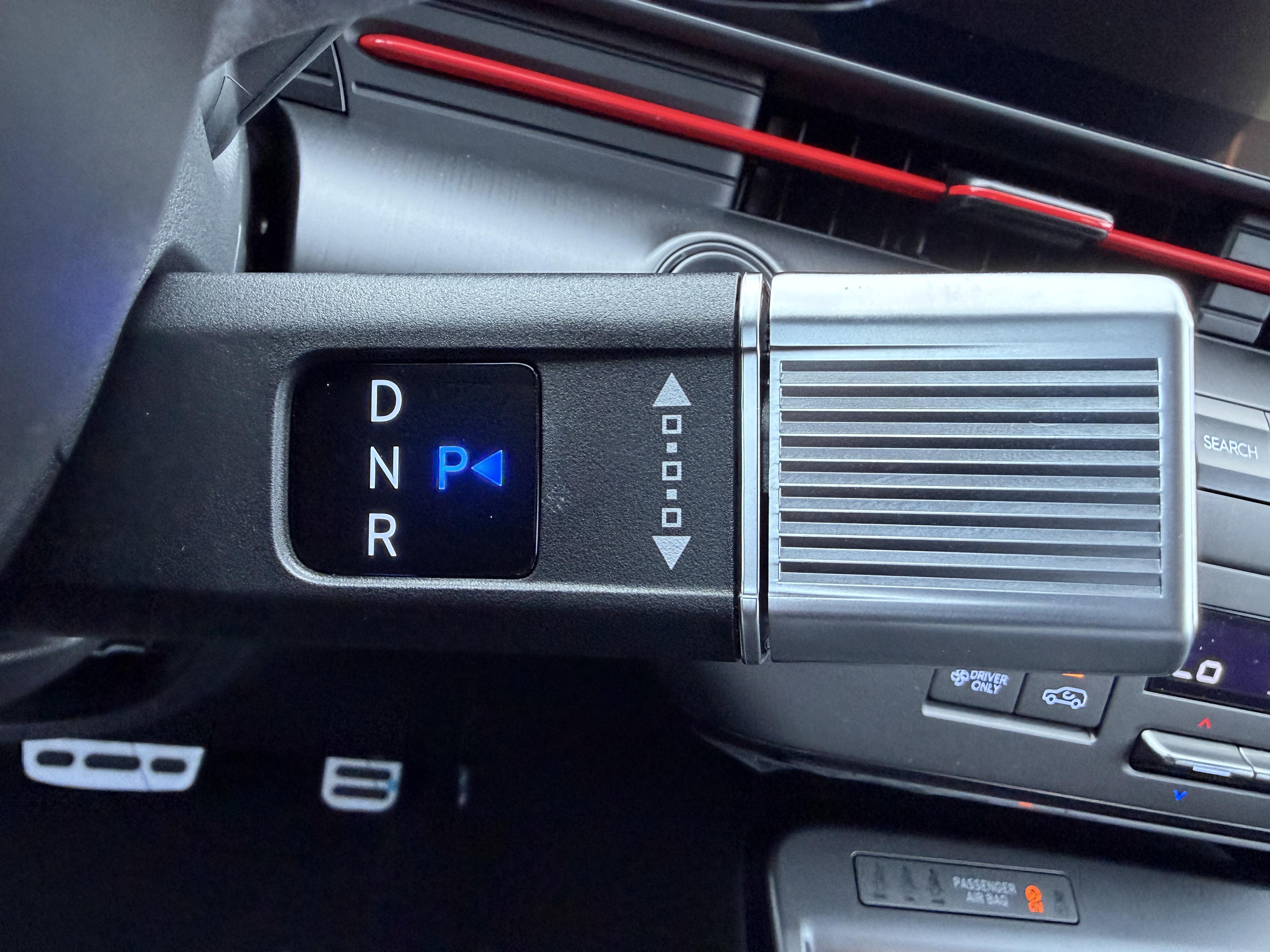 HYUNDAI_KONA_LEVIER-DE-VITESSE