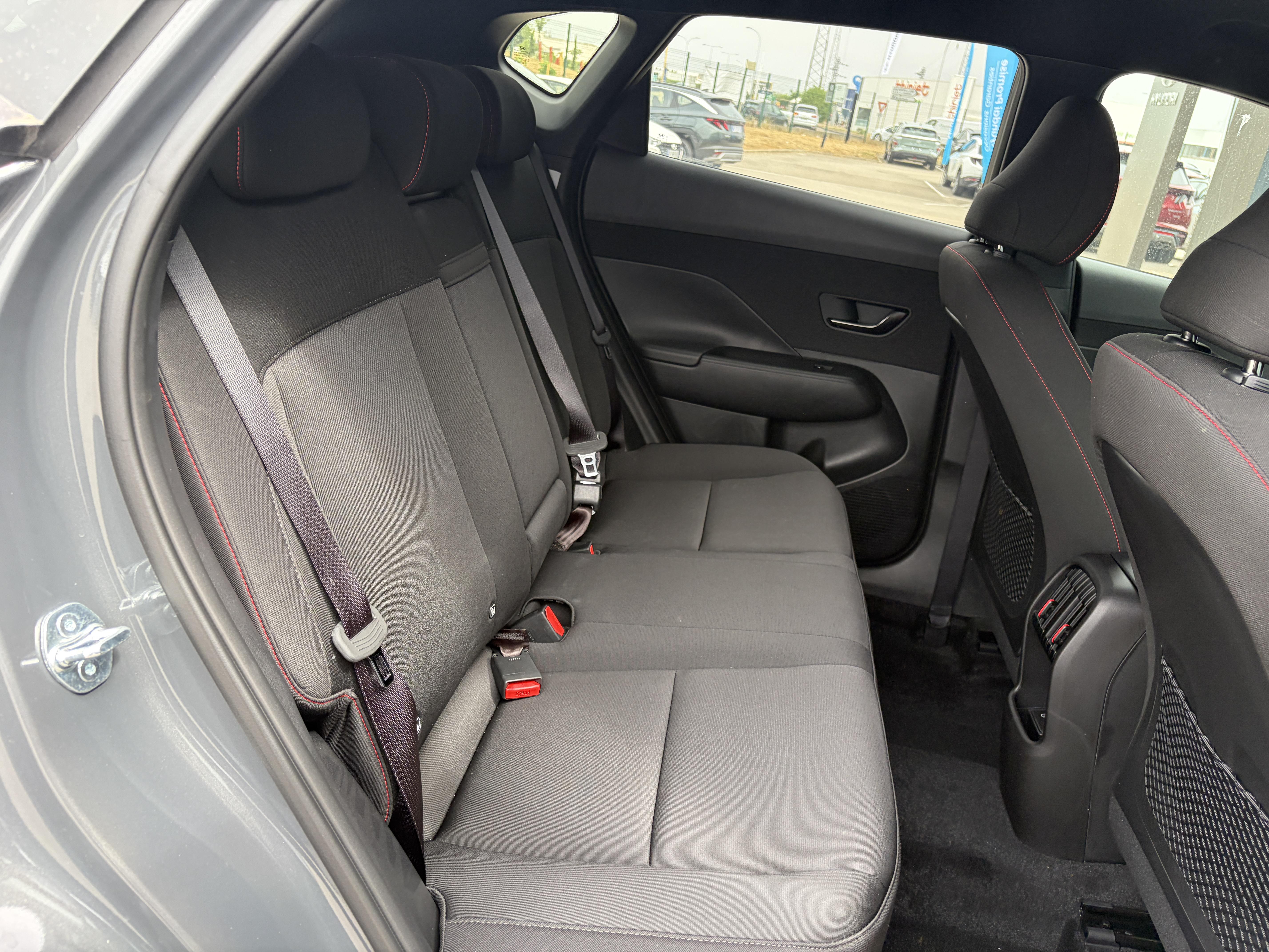 HYUNDAI_KONA_SIEGE-ARRIERE-DROIT