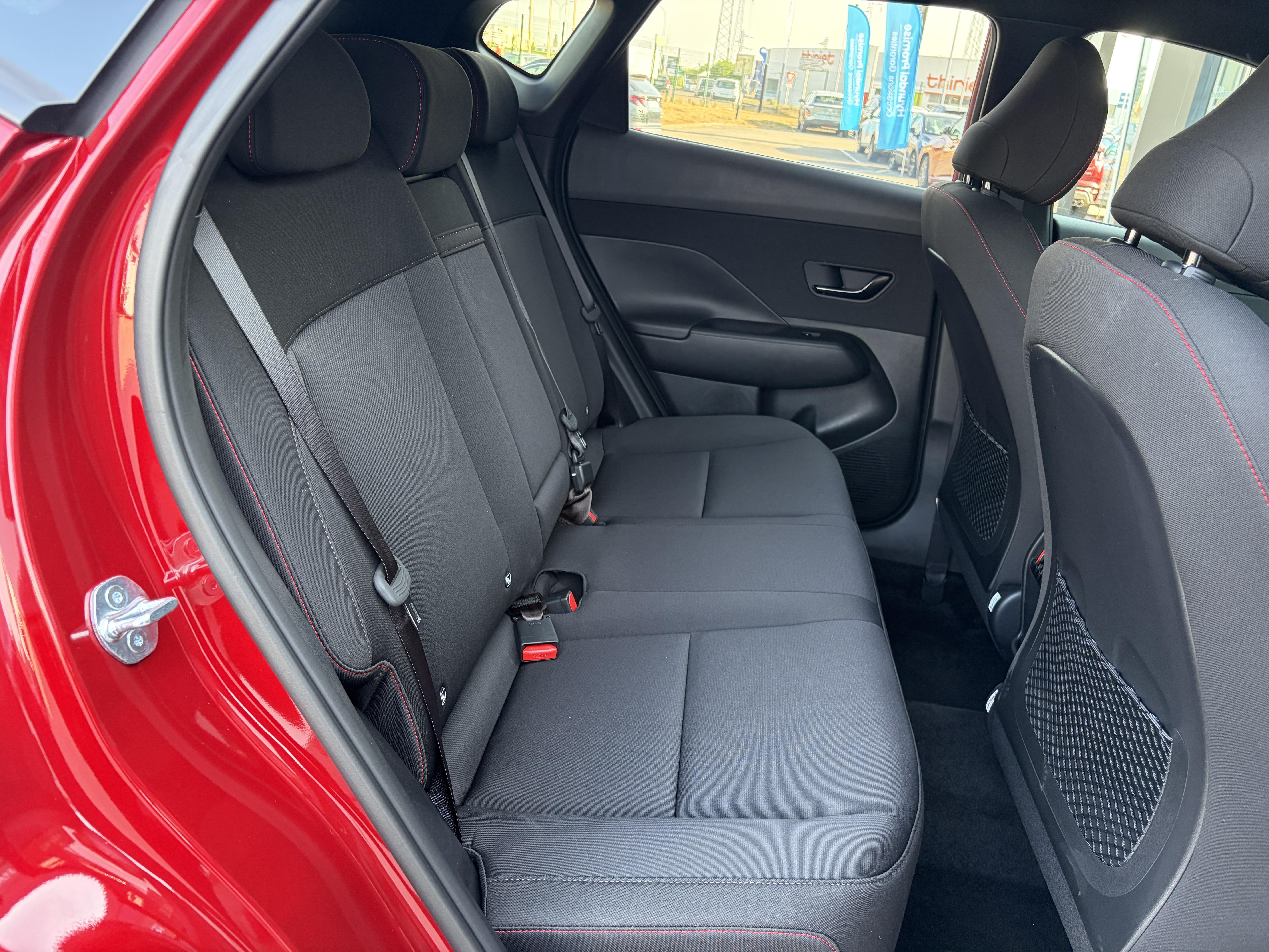 HYUNDAI_KONA_SIEGE-ARRIERE-DROIT
