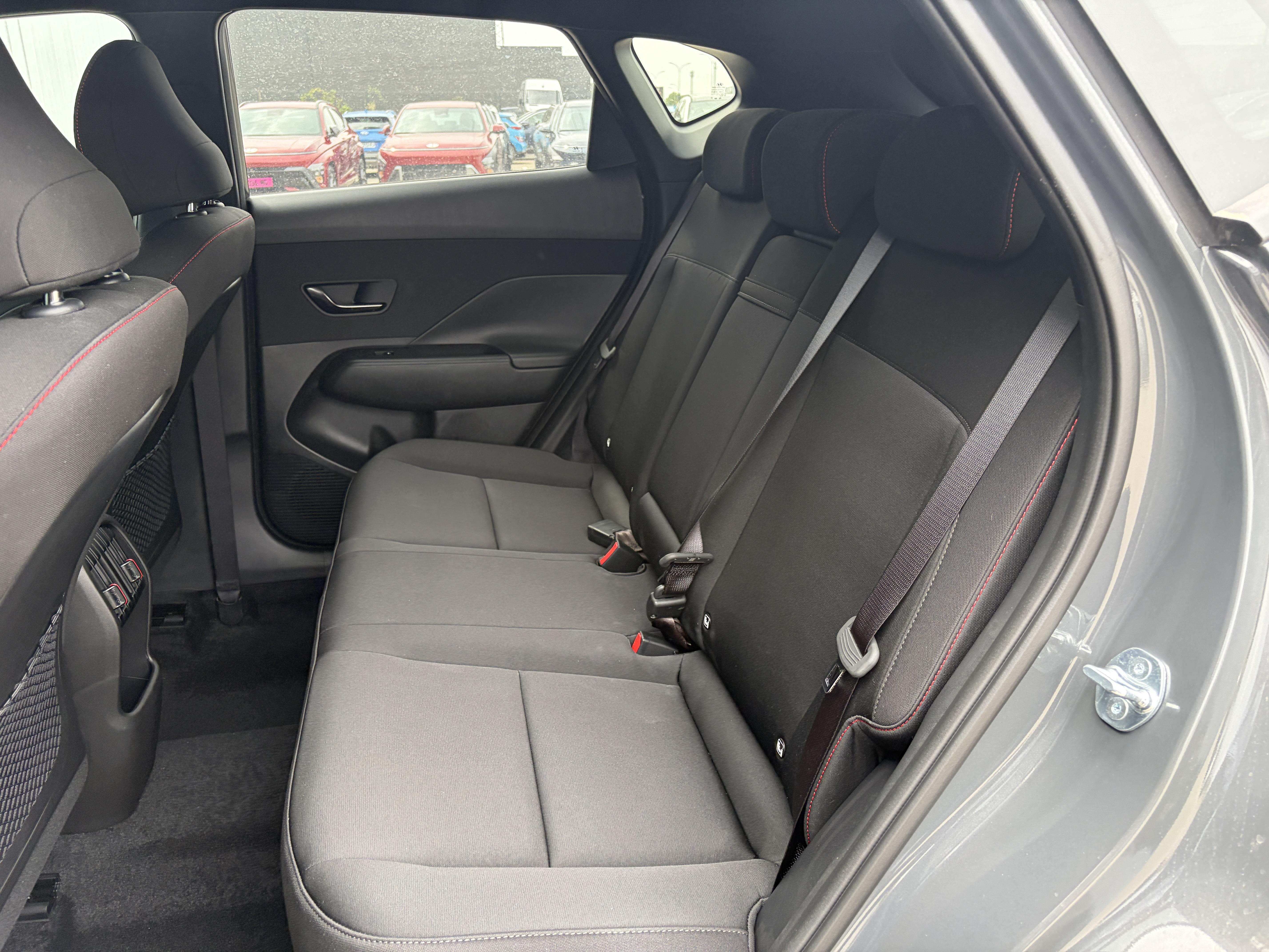 HYUNDAI_KONA_SIEGE-ARRIERE-GAUCHE