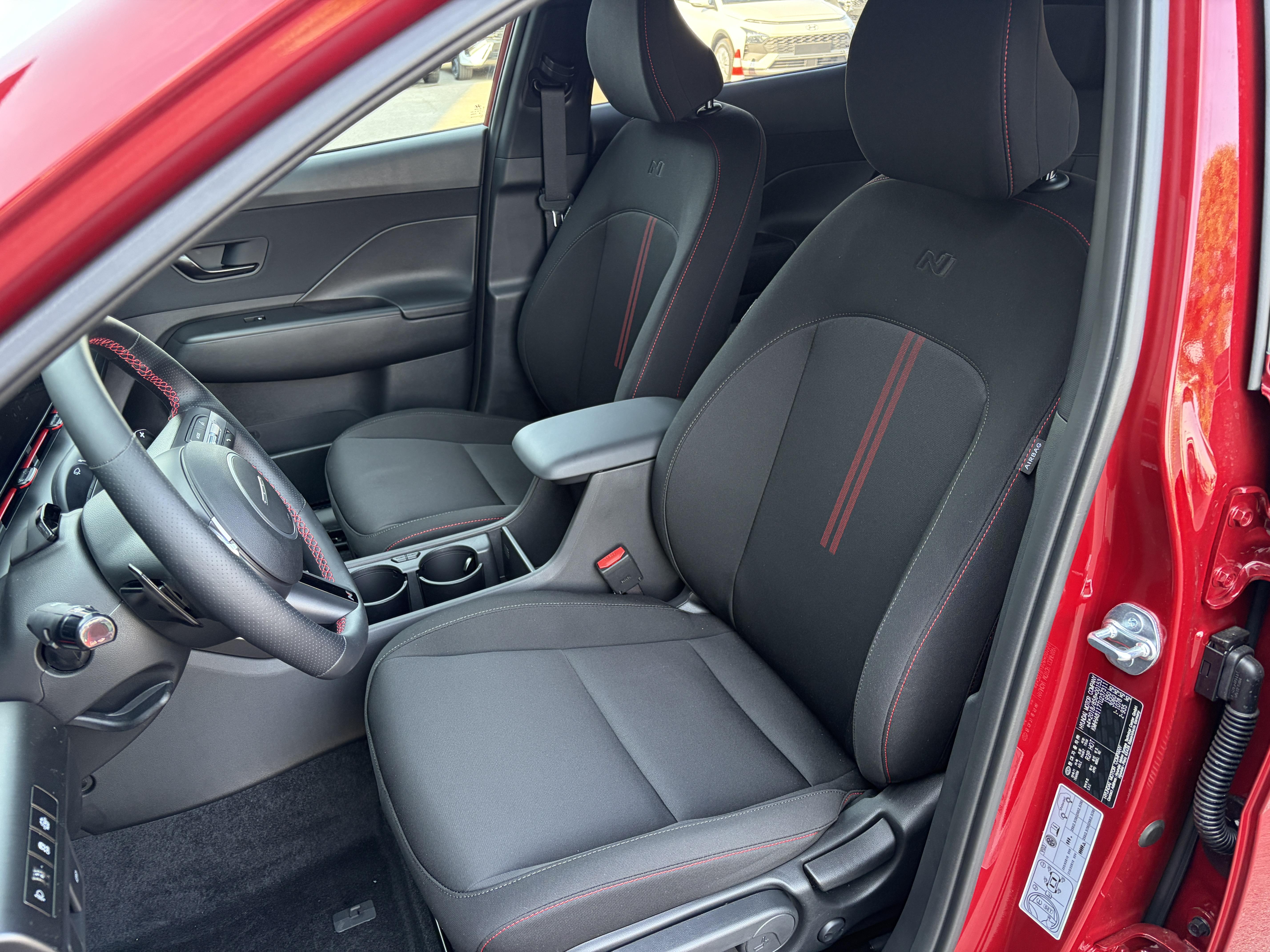 HYUNDAI_KONA_SIEGE-CONDUCTEUR