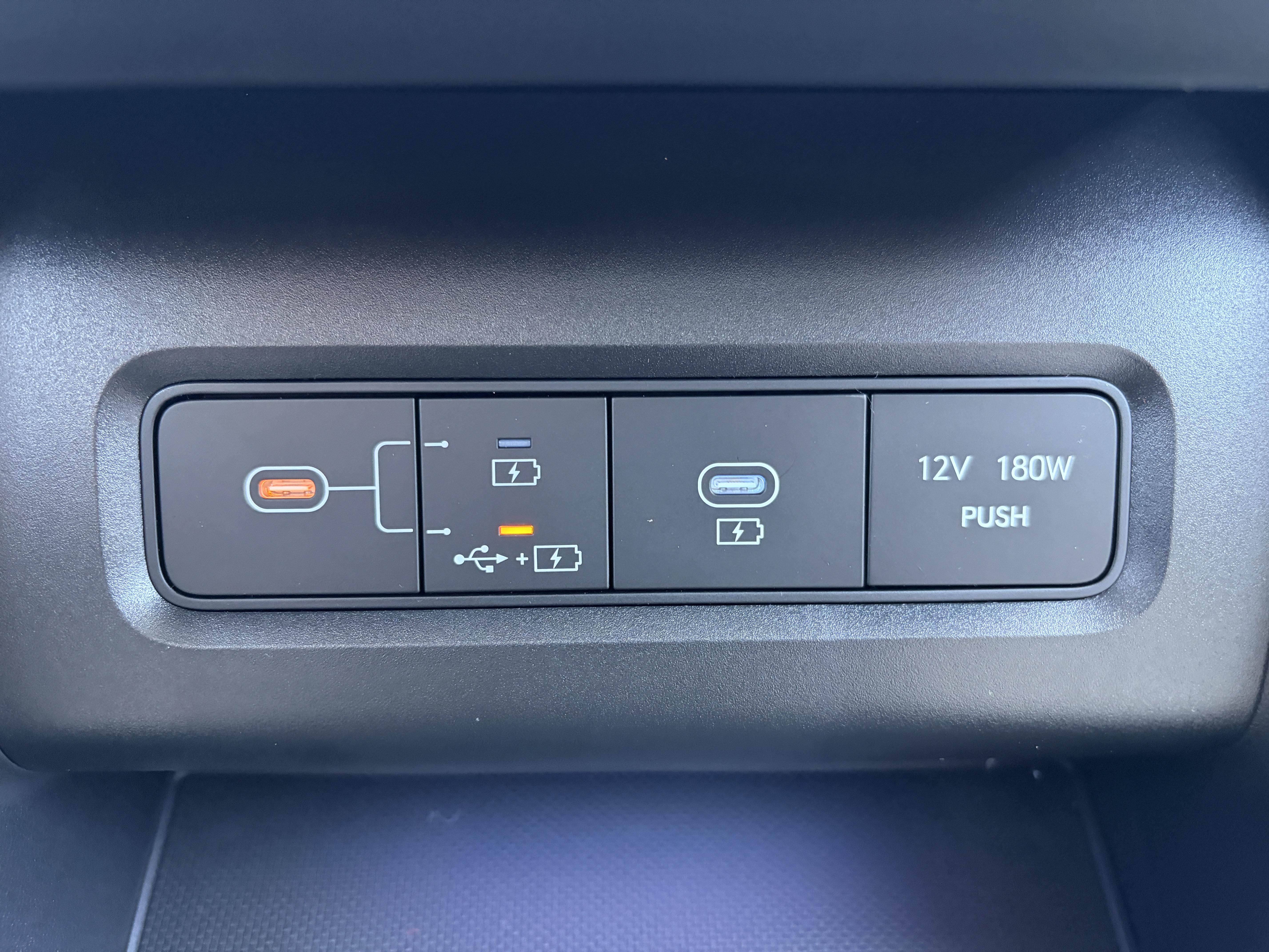 HYUNDAI_TUCSON