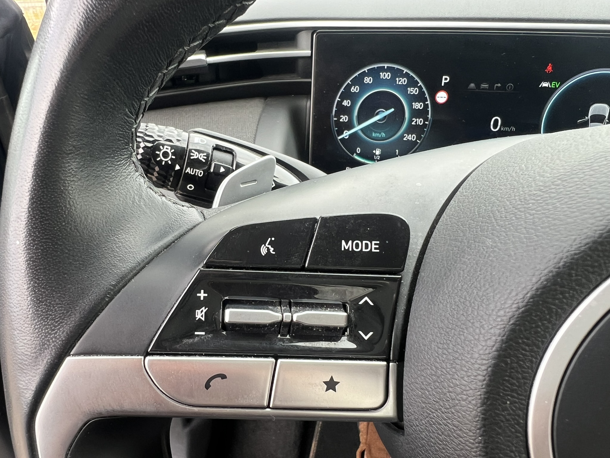 HYUNDAI_TUCSON_LEVIER-DE-VITESSE