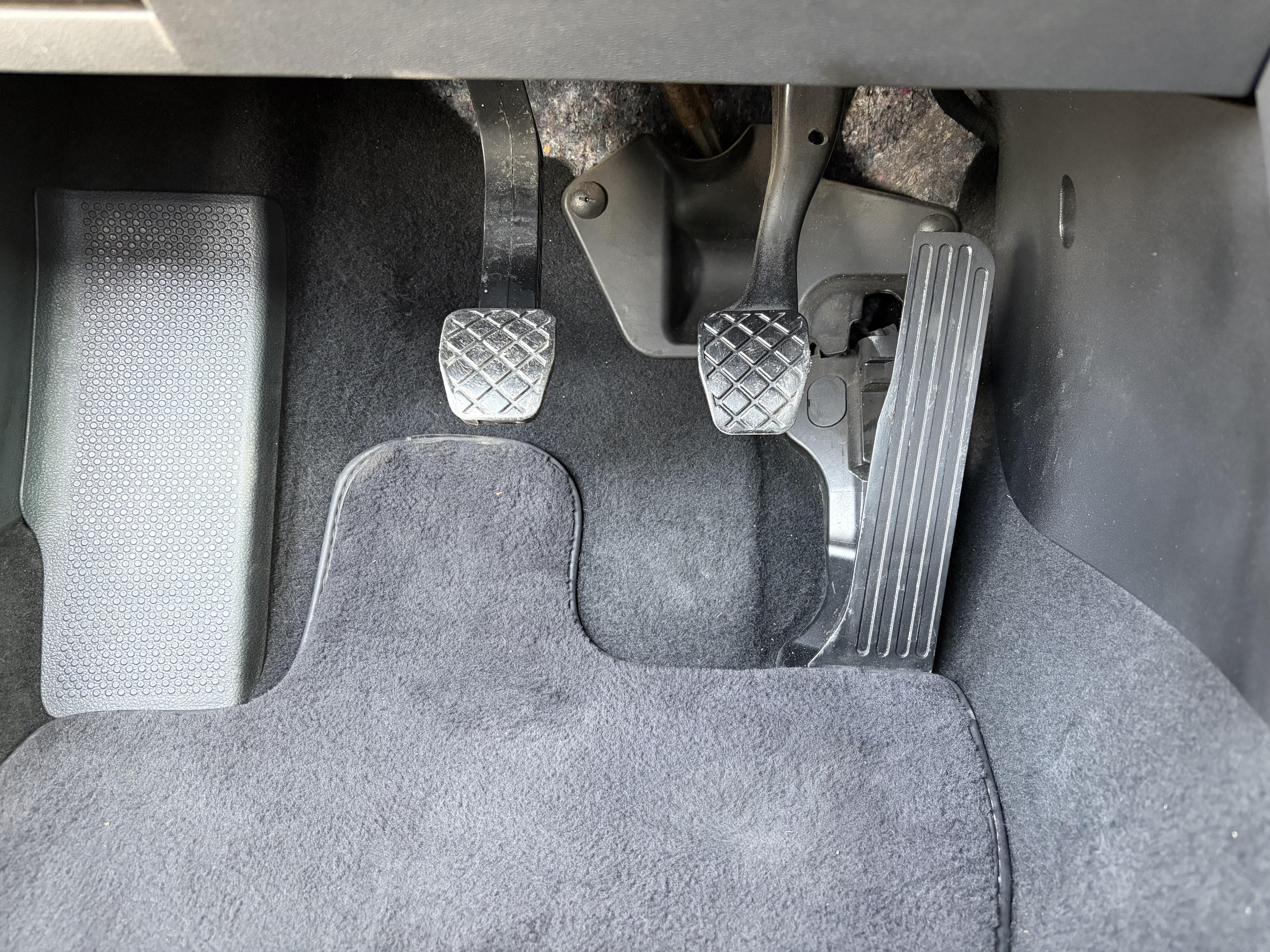 VOLKSWAGEN_COCCINELLE_CONSOLE-CENTRALE